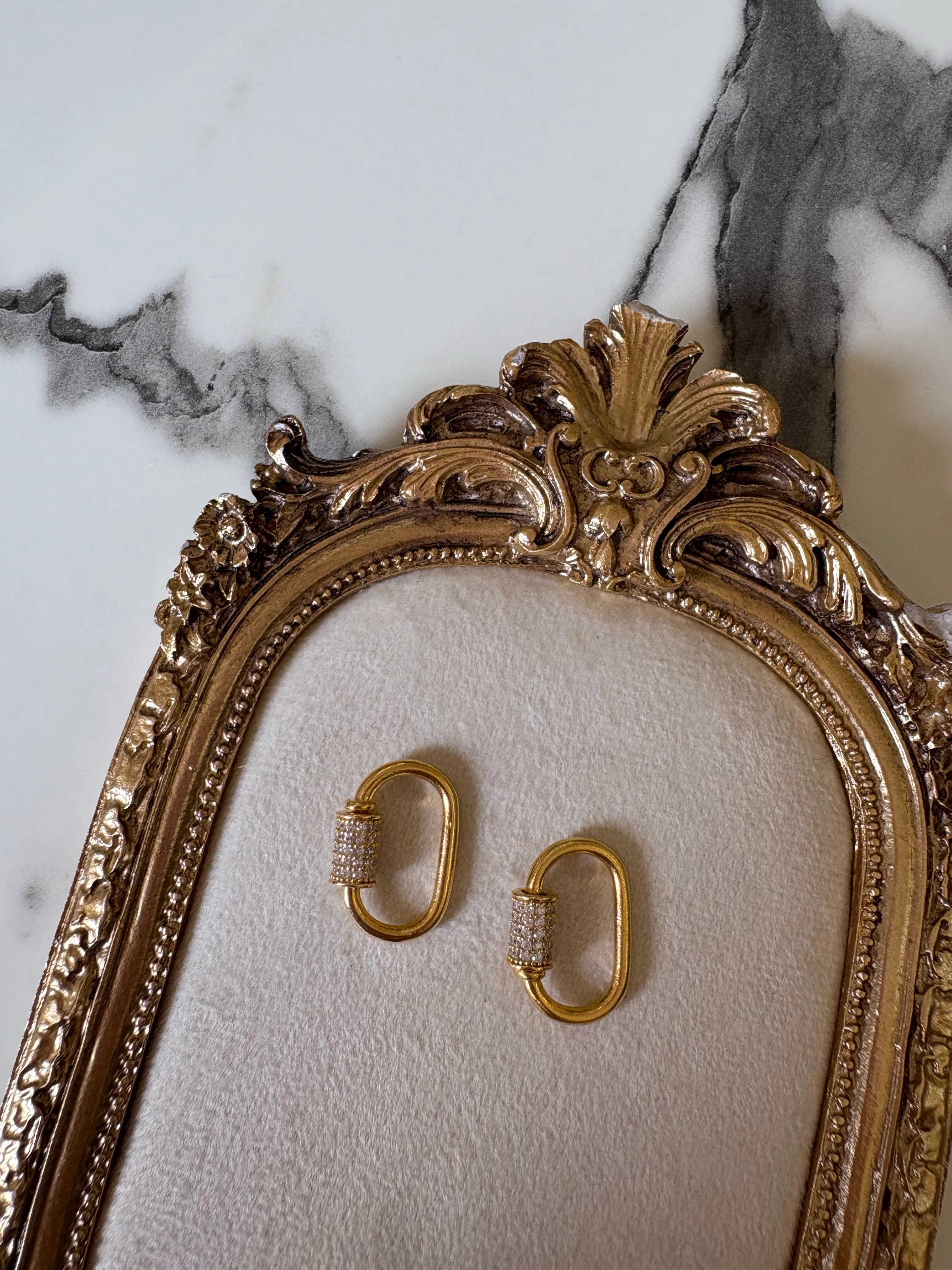 taşlı orta boy vidalı kilit