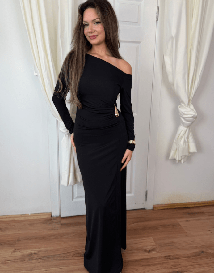 Nura Elbise - Siyah
