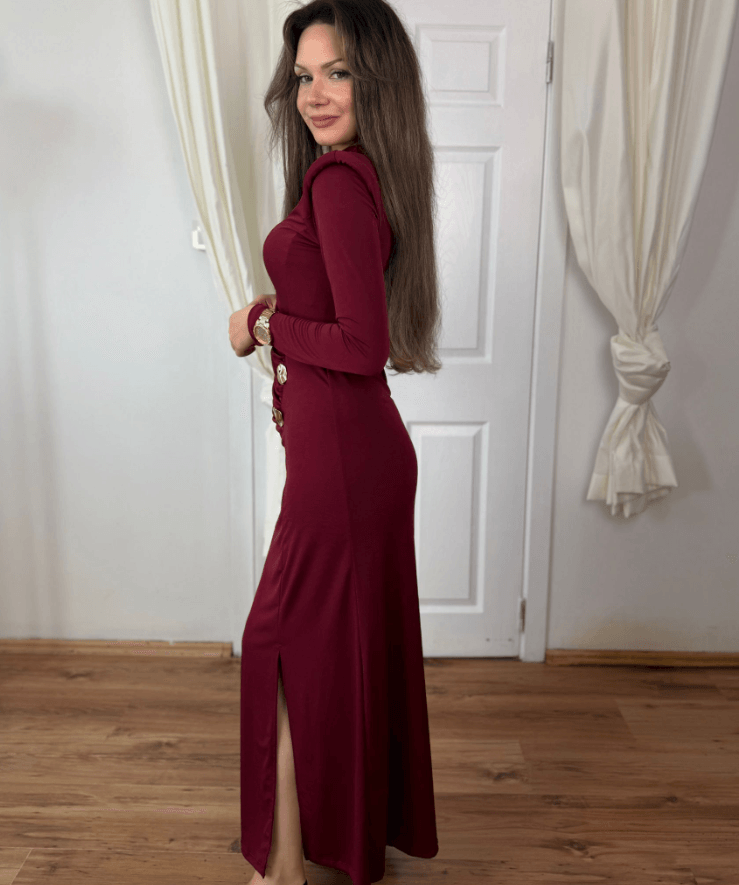 Liyana Elbise