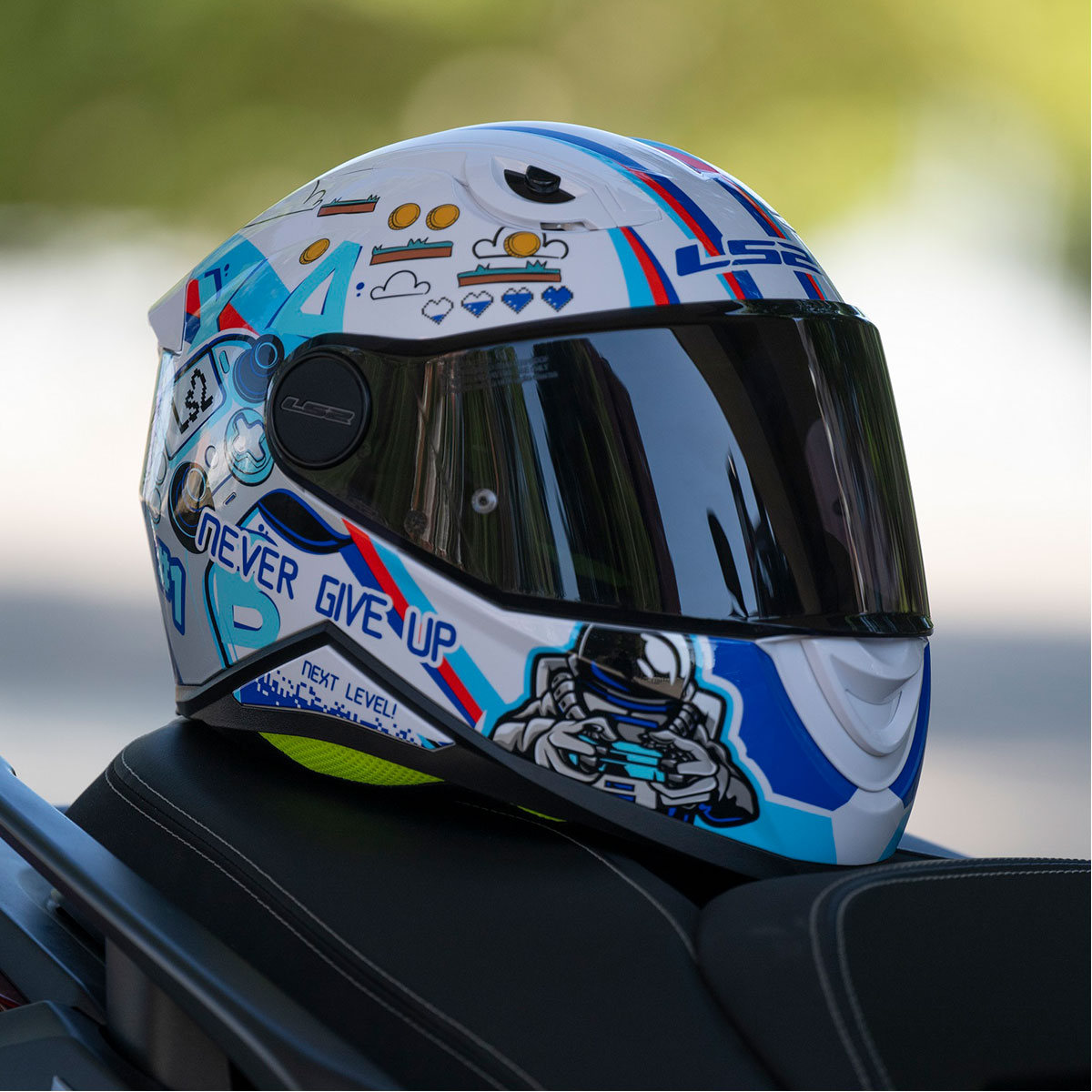 Ls2 Kid Next Level Beyaz Fullface Çocuk Motosiklet Kaskı