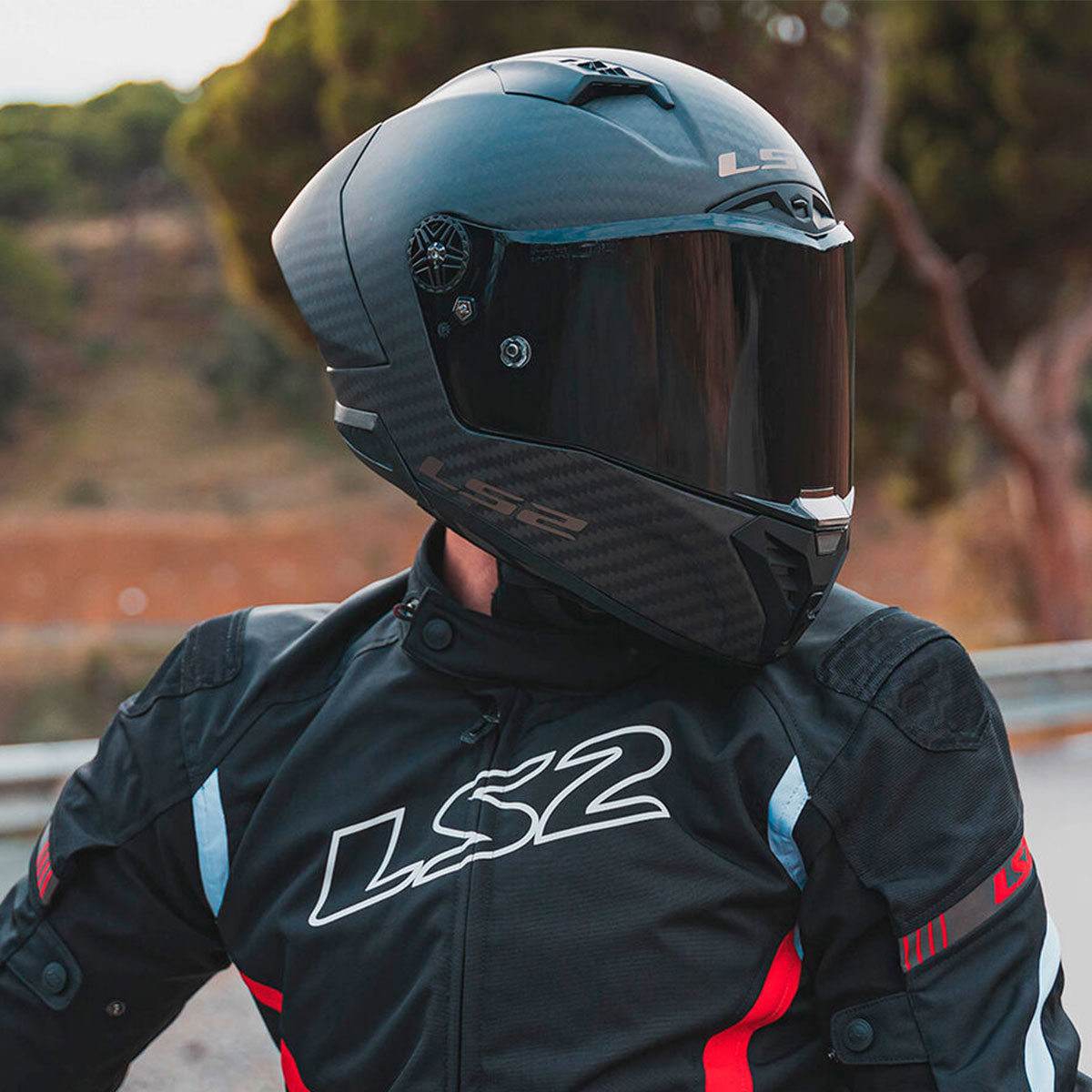 Ls2 Thunder Karbon Gp Aero Mat Siyah Fullface Motosiklet Kaskı