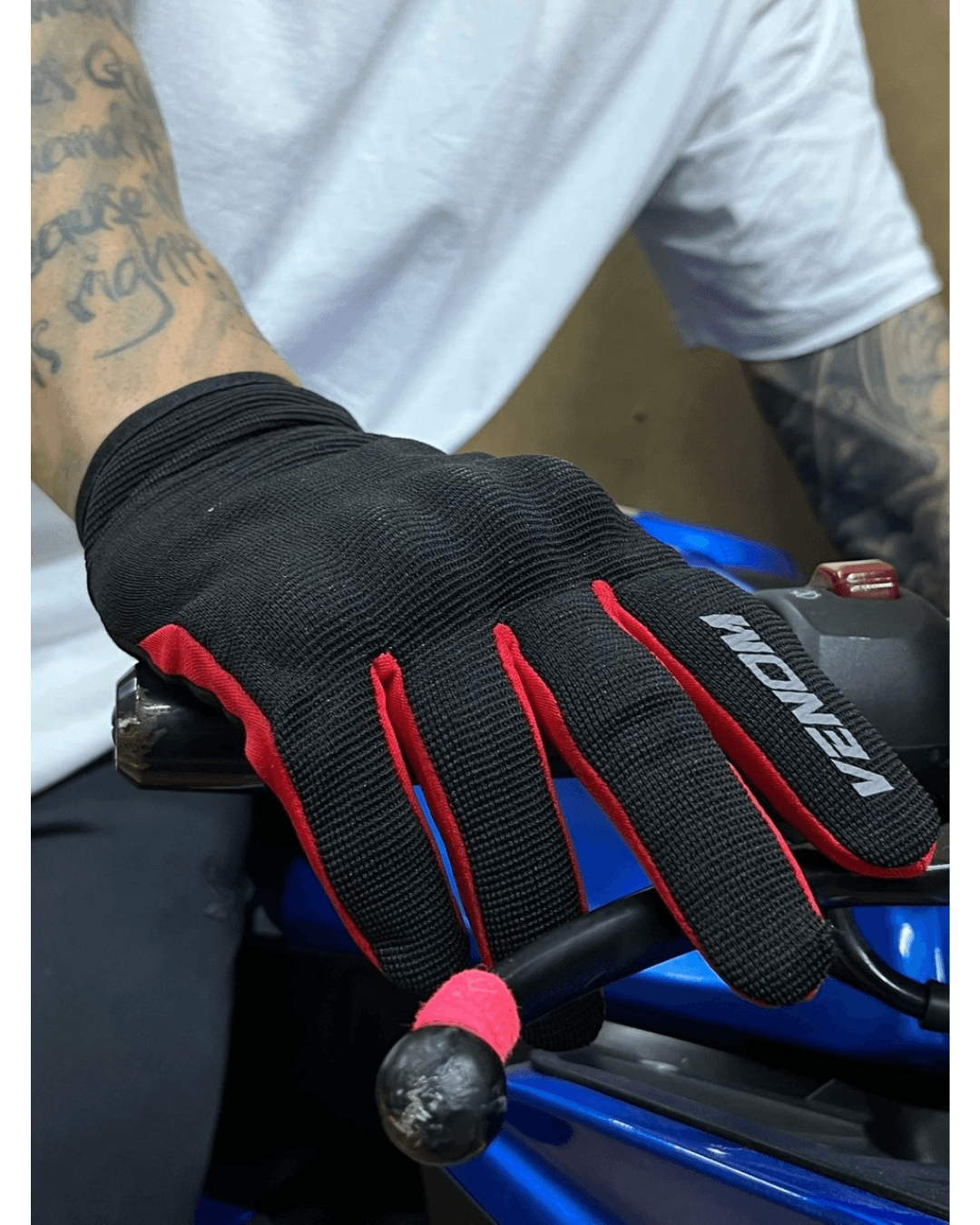 VENOM VNP 650 SİYAH/KIRMIZI YAZLIK MOTOSİKLET ELDİVENİ