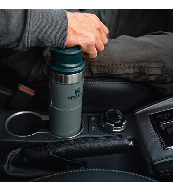 STANLEY ÖZEL SERİ 0.59 LT THE TRIGGER-ACTIONN TRAVEL MUG YEŞİL TERMOS