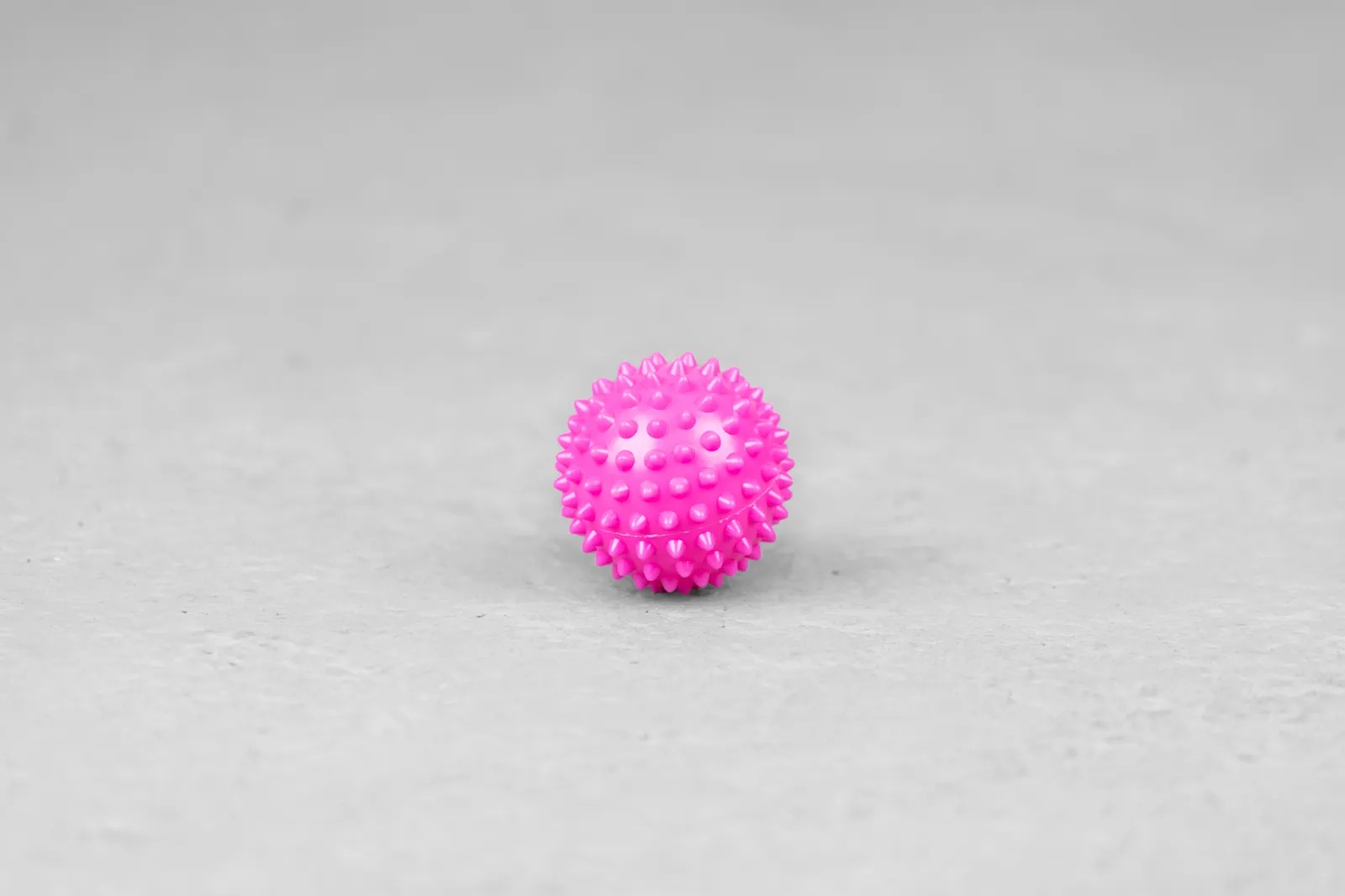 KINGSBOX SPIKY MASSAGE BALL