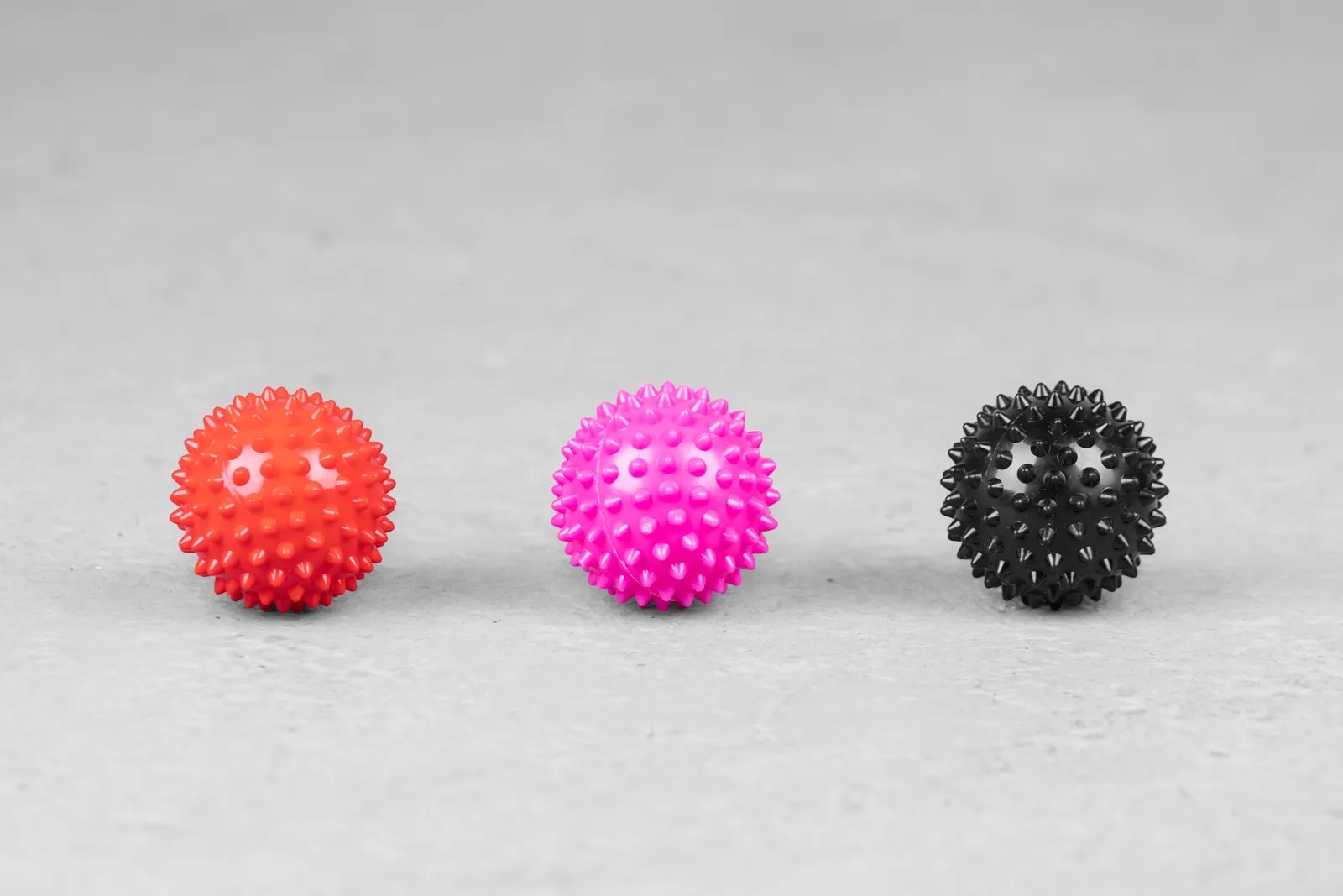 KINGSBOX SPIKY MASSAGE BALL