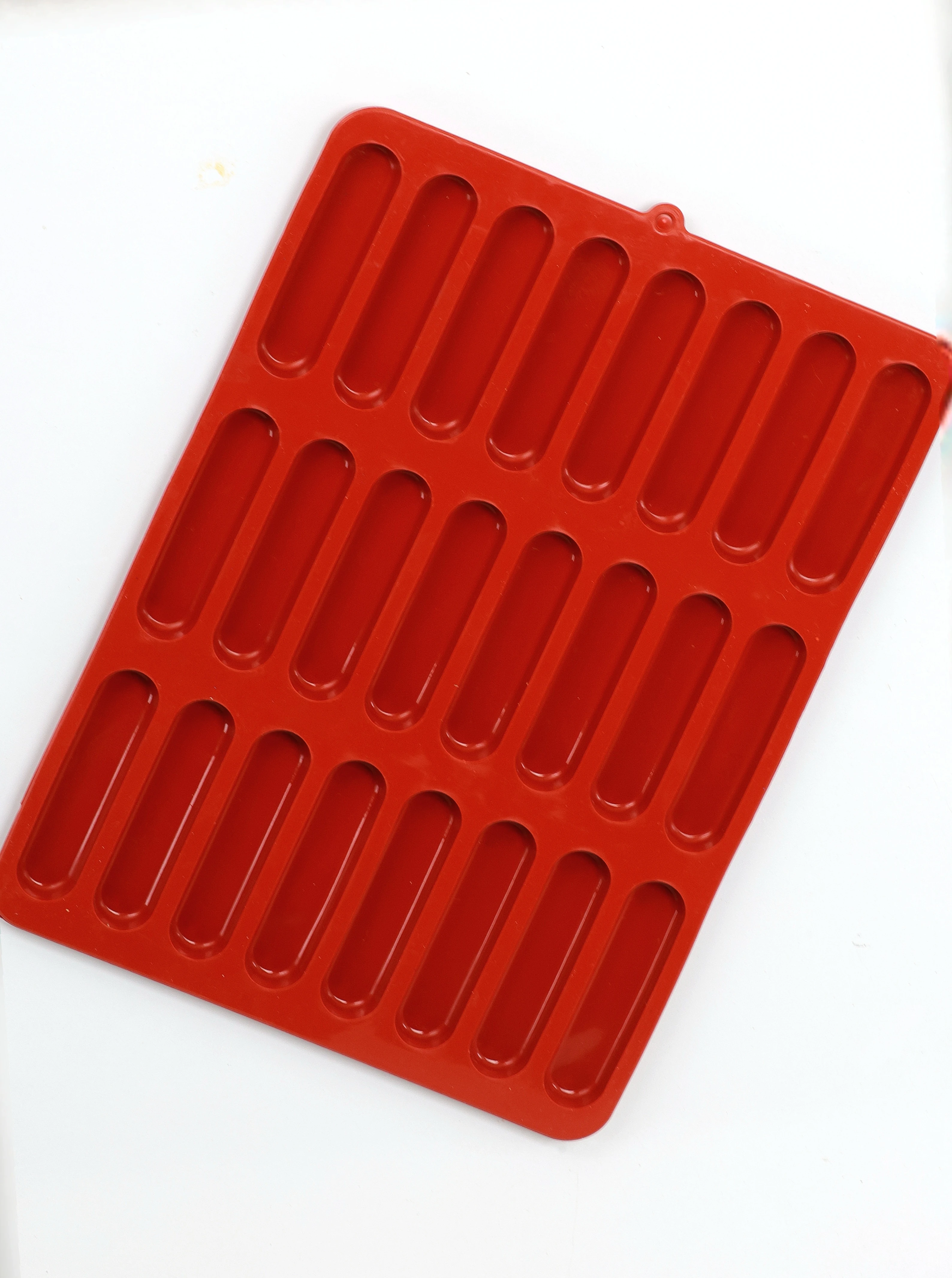 SİLİKON PRETİFEROL KEDİ DİLİ  KALIBI KARGO DAHİL