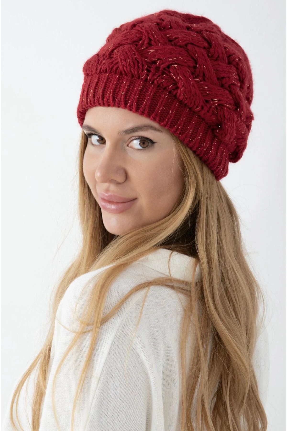 KADIN SİMLİ ÖRGÜ BERE