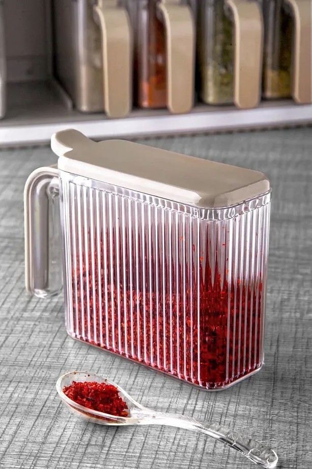  12 Li Standlı Kendinden Yapışkanlı Kapaklı Kaşıklı Çizgili Baharatlık Takımı - Kulplu Etiketli 300ml