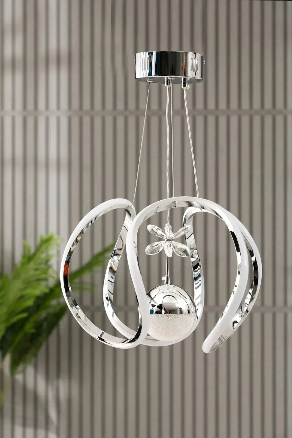 TAÇLI LED AVİZE