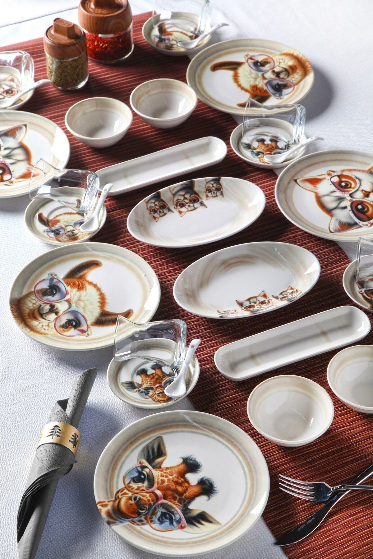 32 Parça 6 Kişilik Sweet Animals Porselen Kahvaltı Takımı Bone China