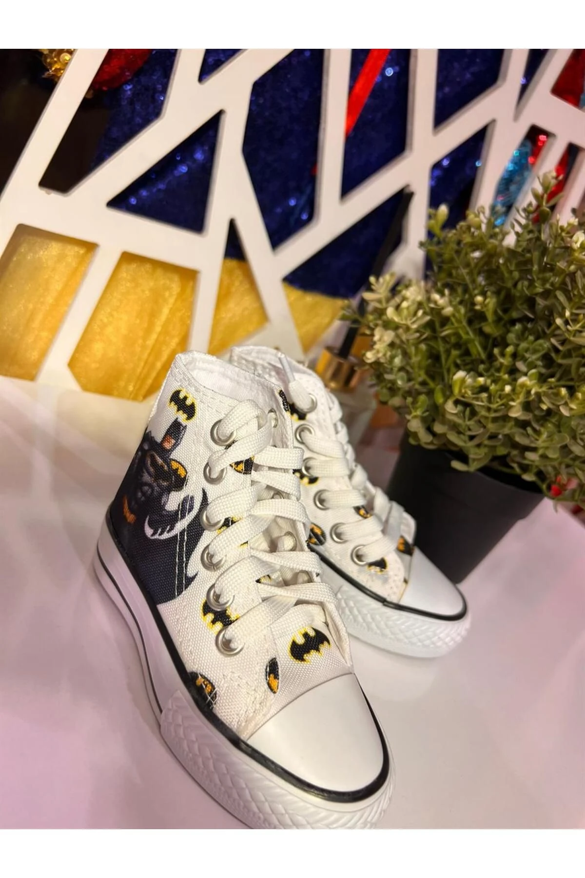 Converse Karakter Tarz Ayakkabı