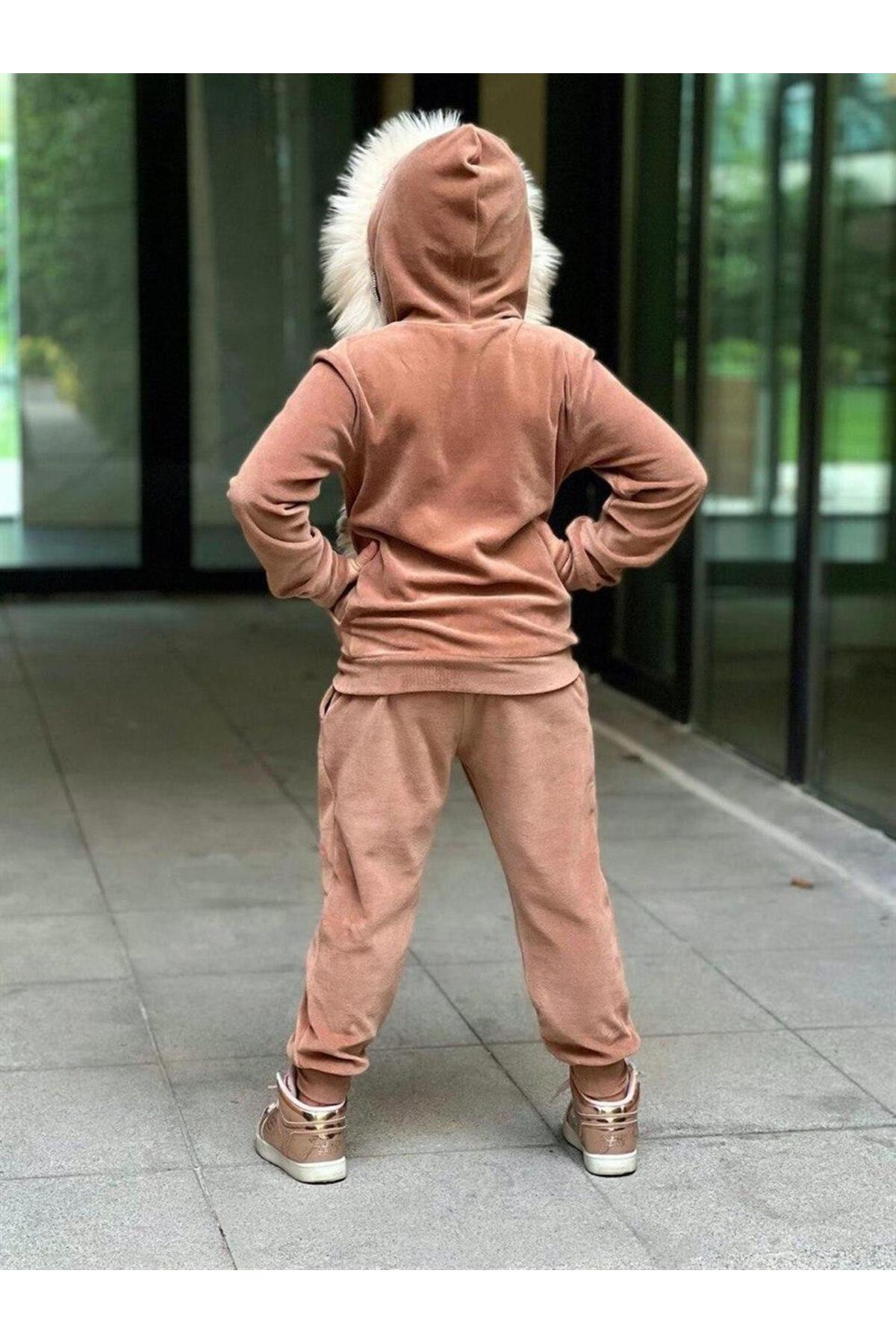 Ponpon Kadife Tak Çıkarlı Peluş Kokoş Takım - 080923004334