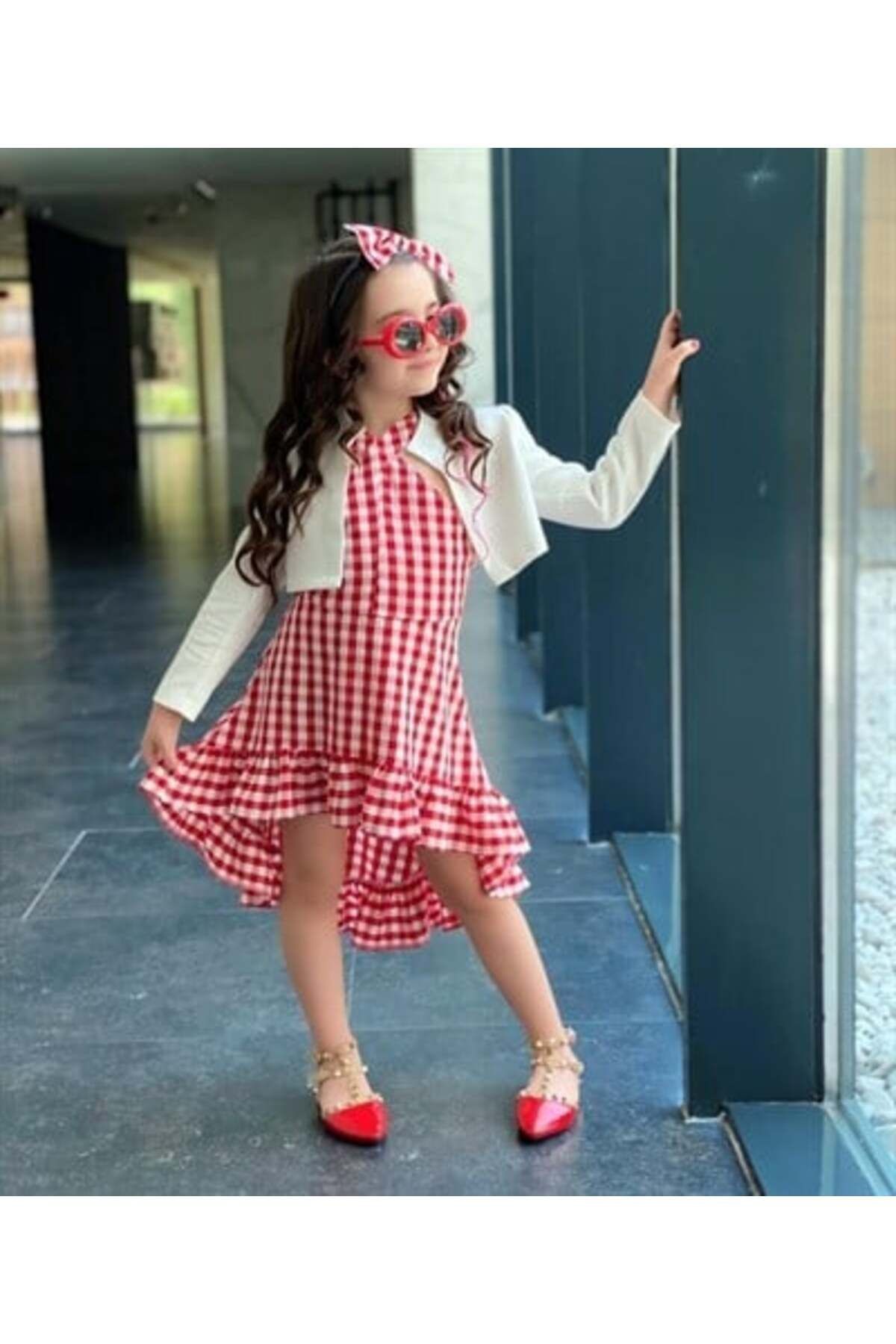 Dokuma Kırmızı Beyaz Elbise Ceket Toka Kombin