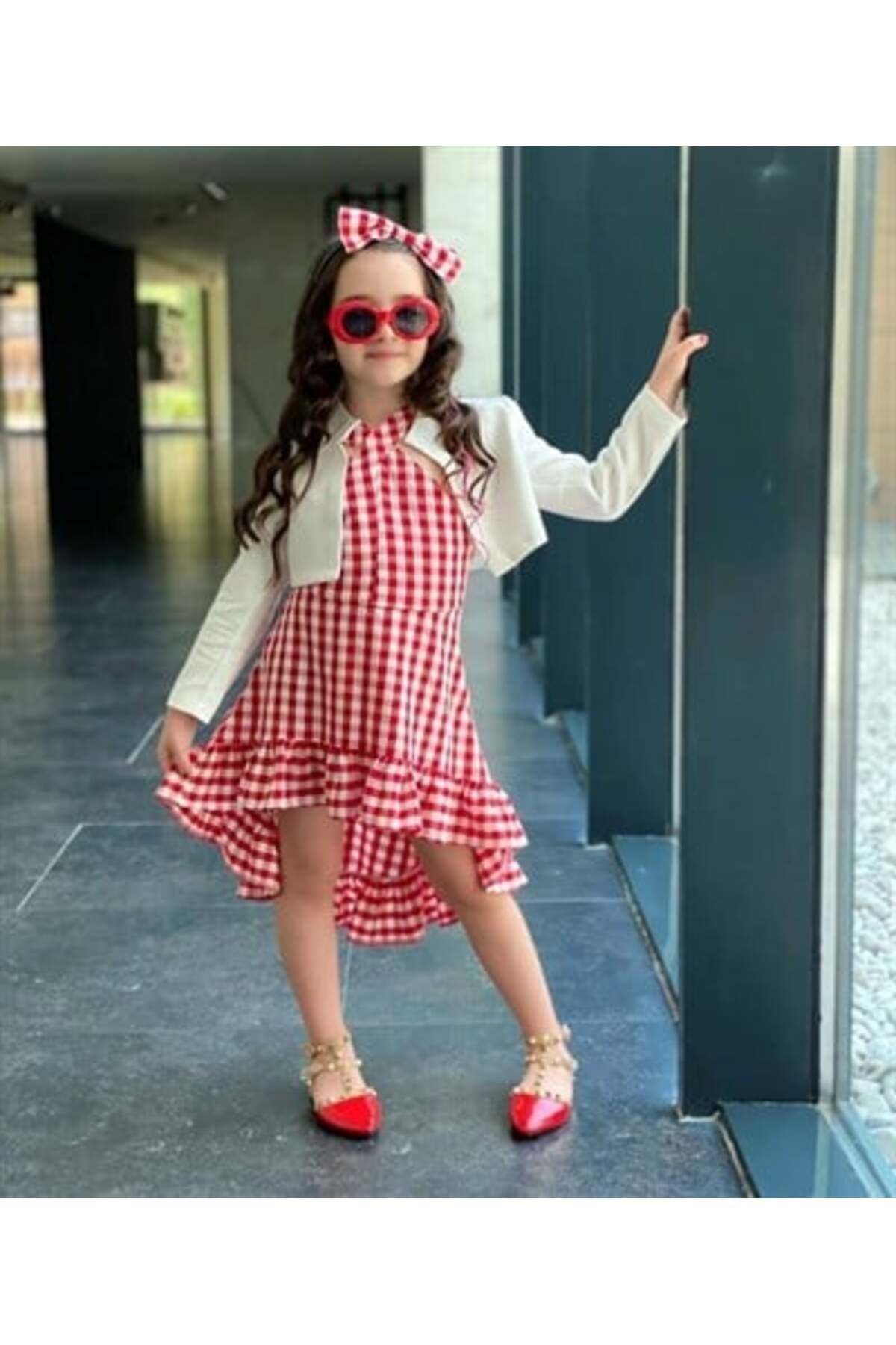 Dokuma Kırmızı Beyaz Elbise Ceket Toka Kombin