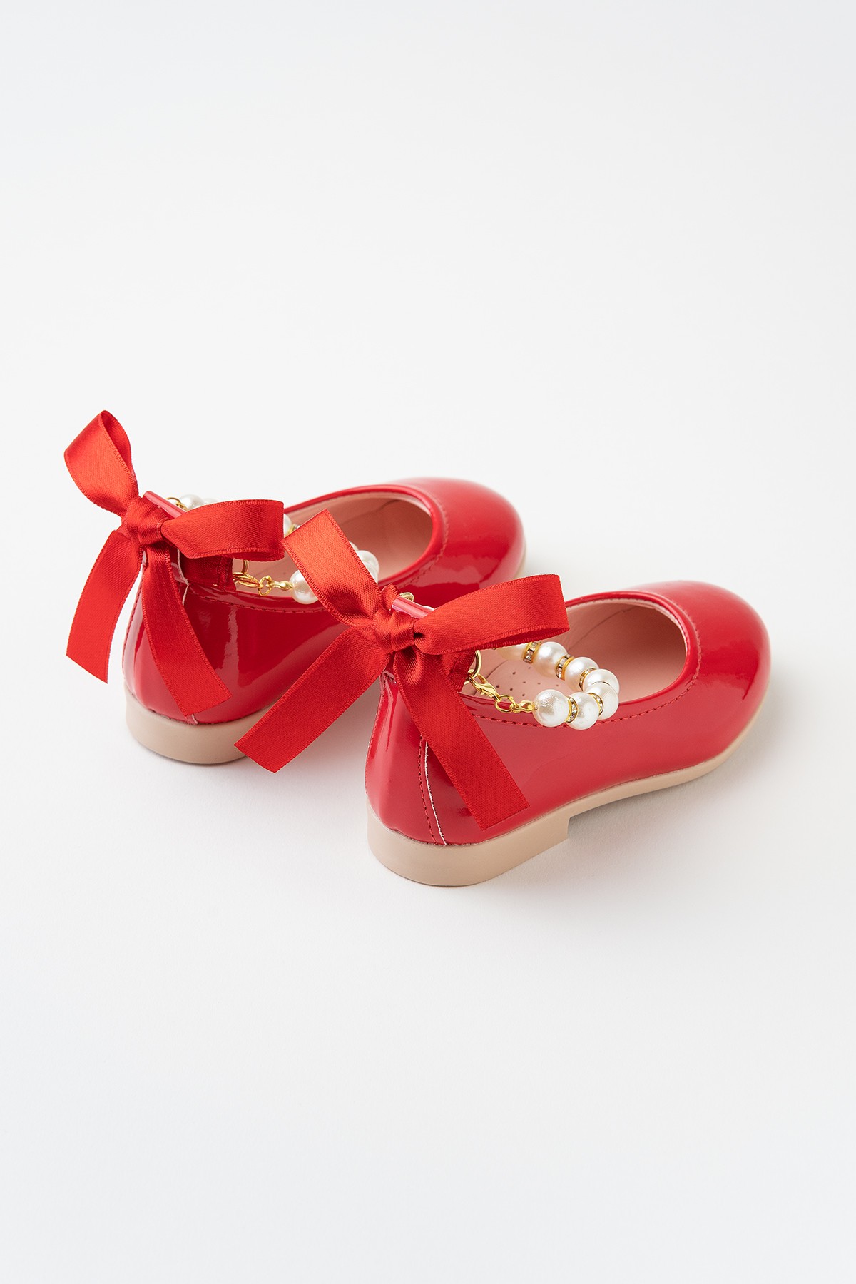 Eloise Arkası Fiyonklu İnci Bağlamalı Kız Çocuk Ayakkabı - Kırmızı