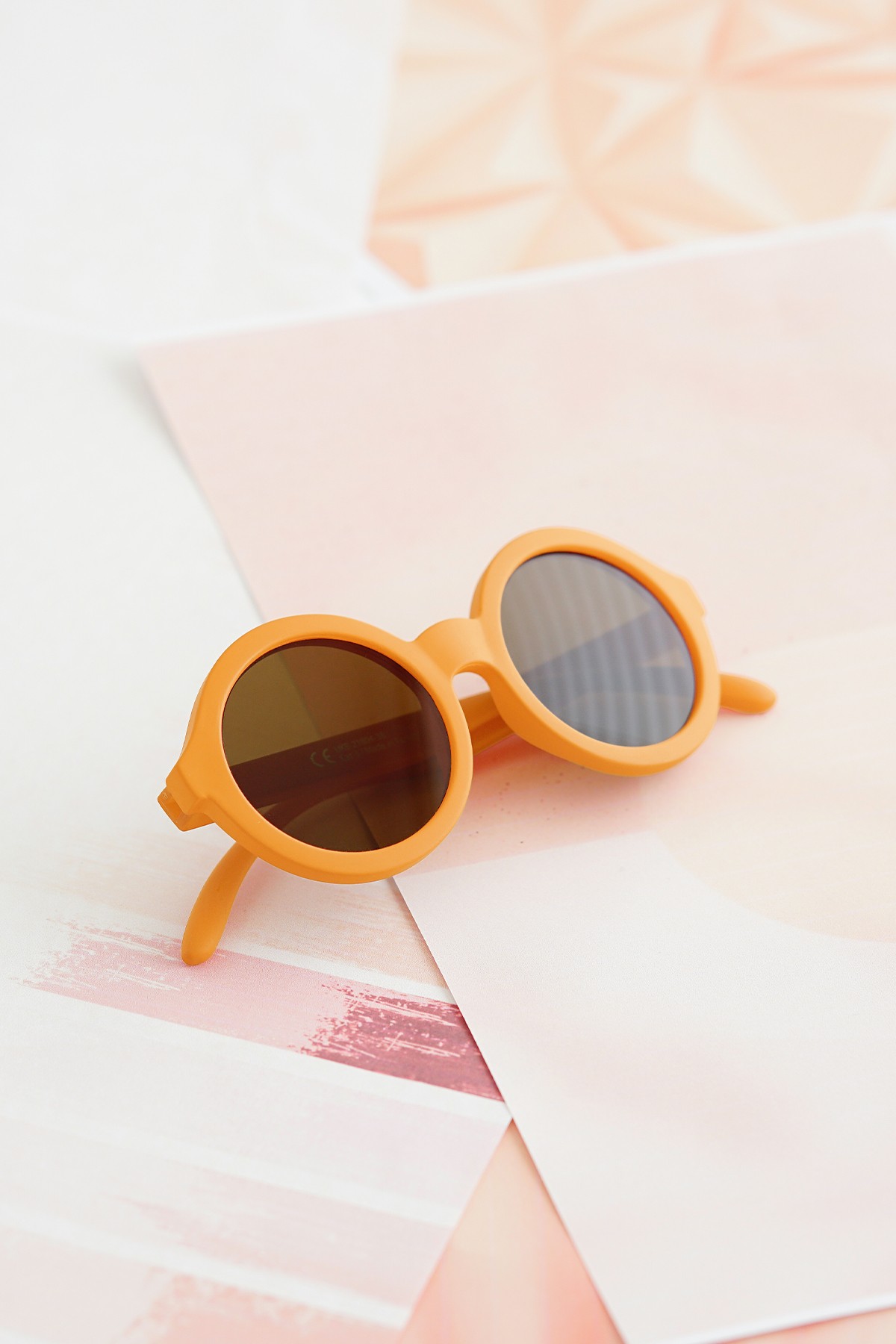 Soho Unisex Bebek Çocuk UV400 Korumalı İskandinav Güneş Gözlüğü ve Saklama Kabı 1-4 Yaş (Hardal)