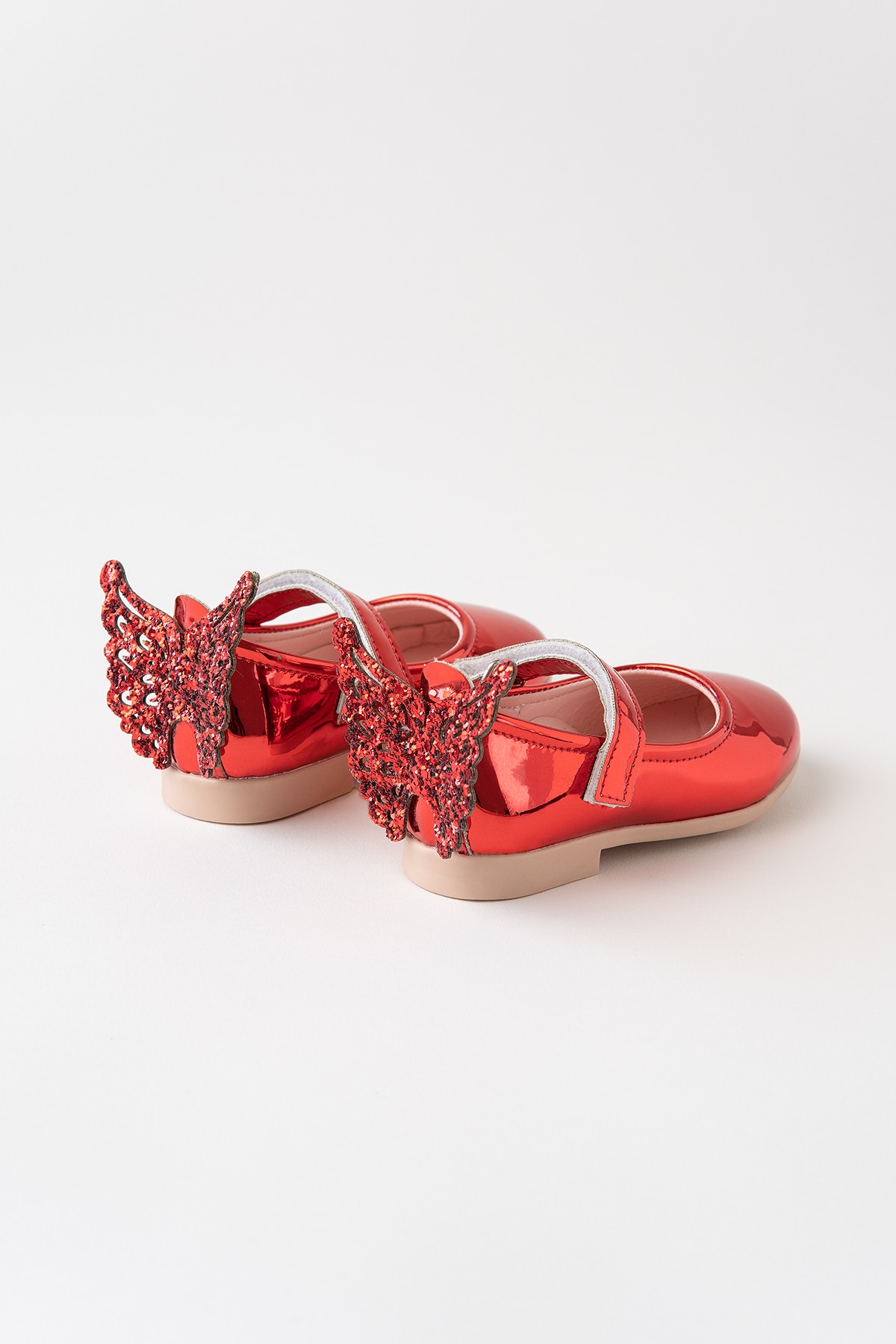 Papillon Arkası Kelebekli Kız Çocuk Bantlı Rugan Ayakkabı - Kırmızı