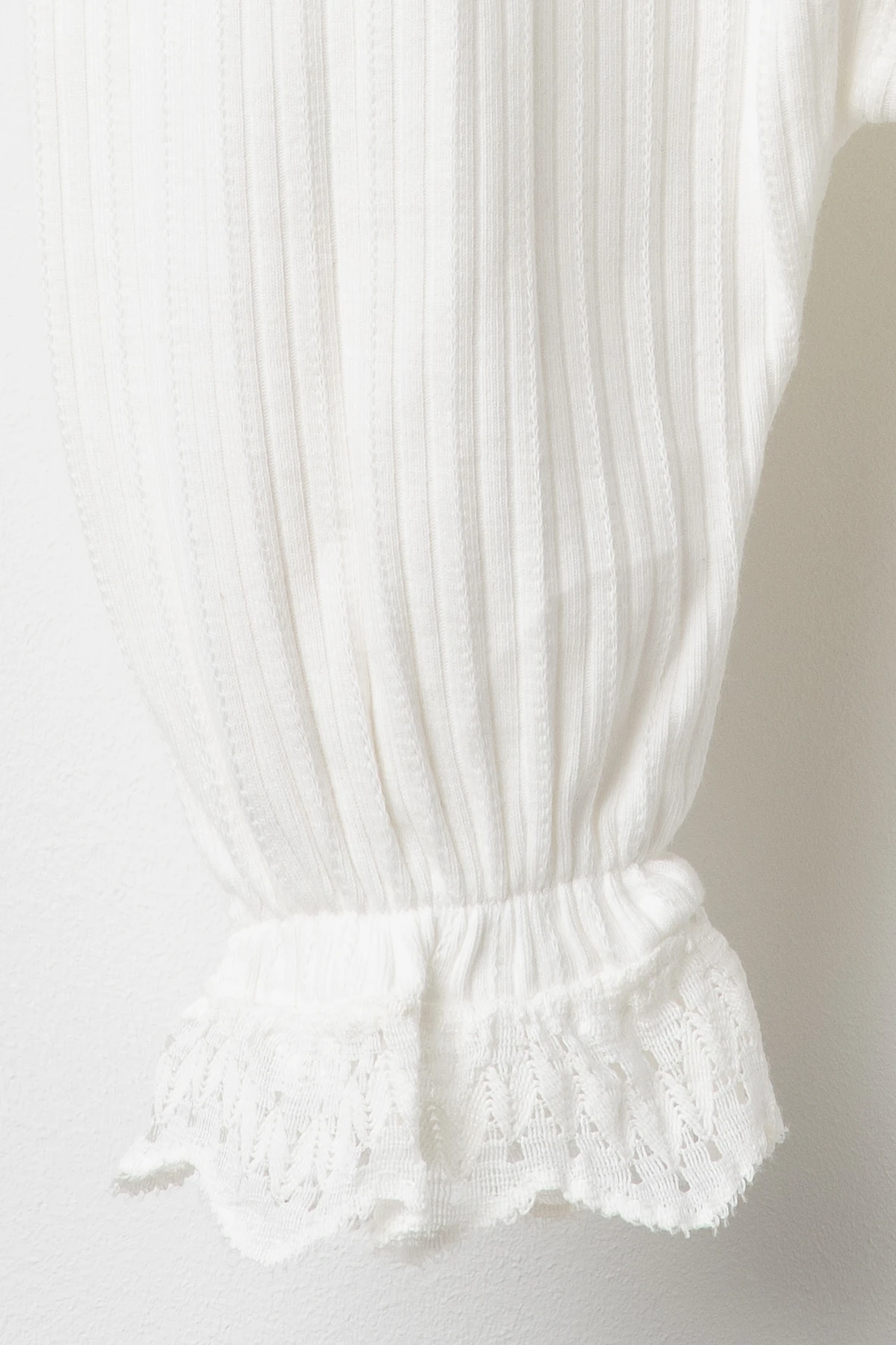 Nerissa Kız Bebek Dantel Detaylı Örgü Yakalı Dokulu Tulum - Ekru