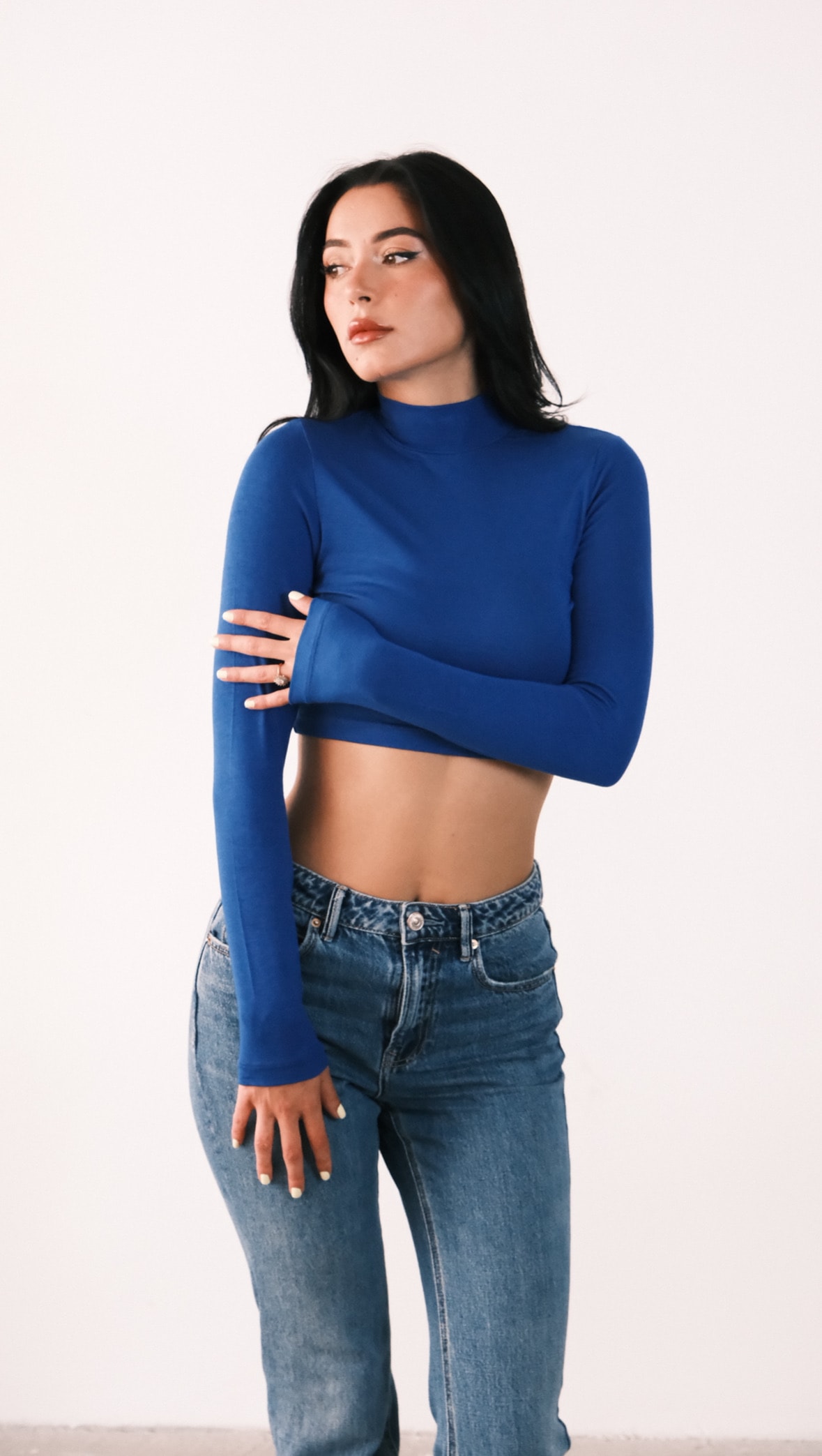 LS - Lacivert Boğazlı Crop Basic