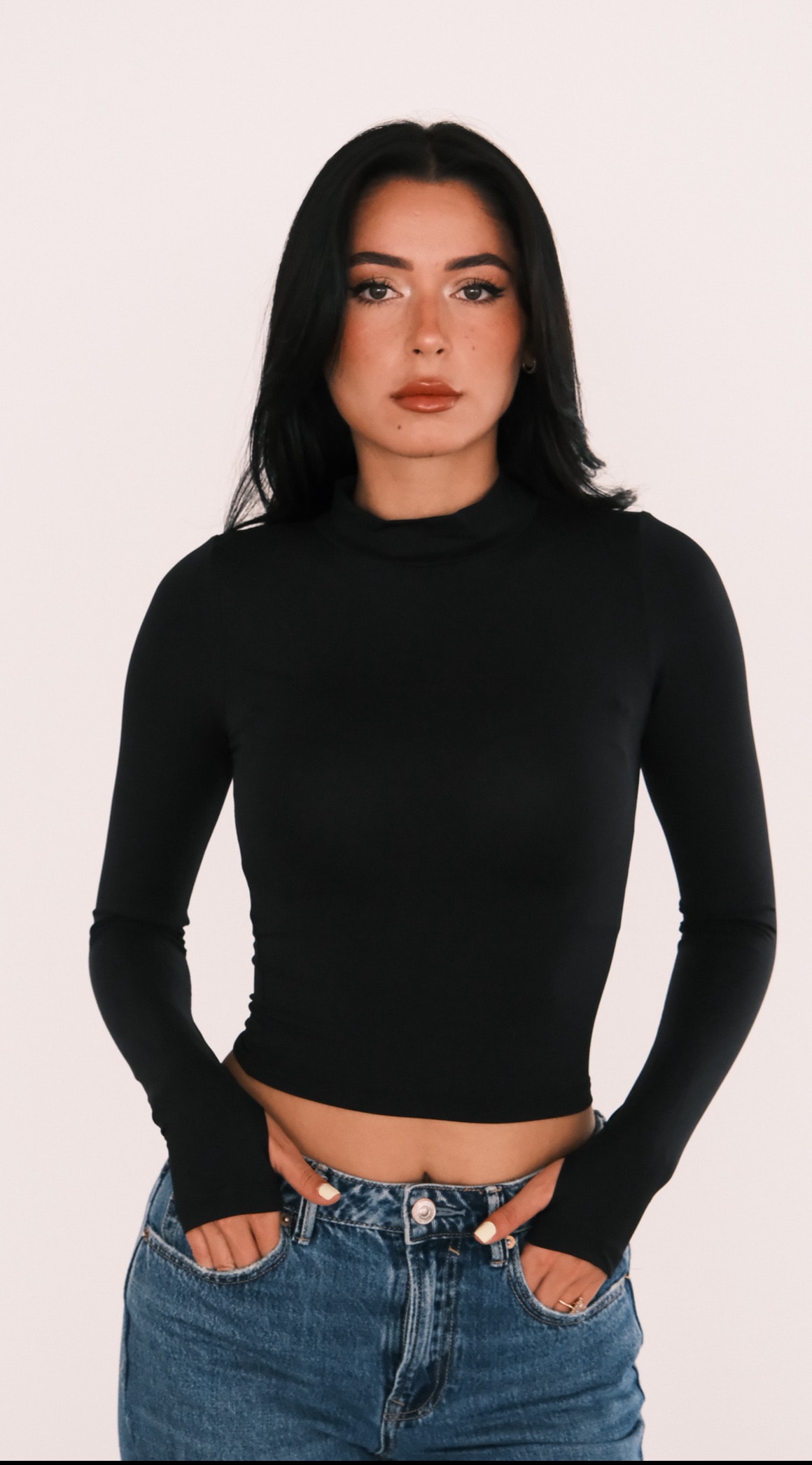 LS - Siyah Parmak Detaylı Basic