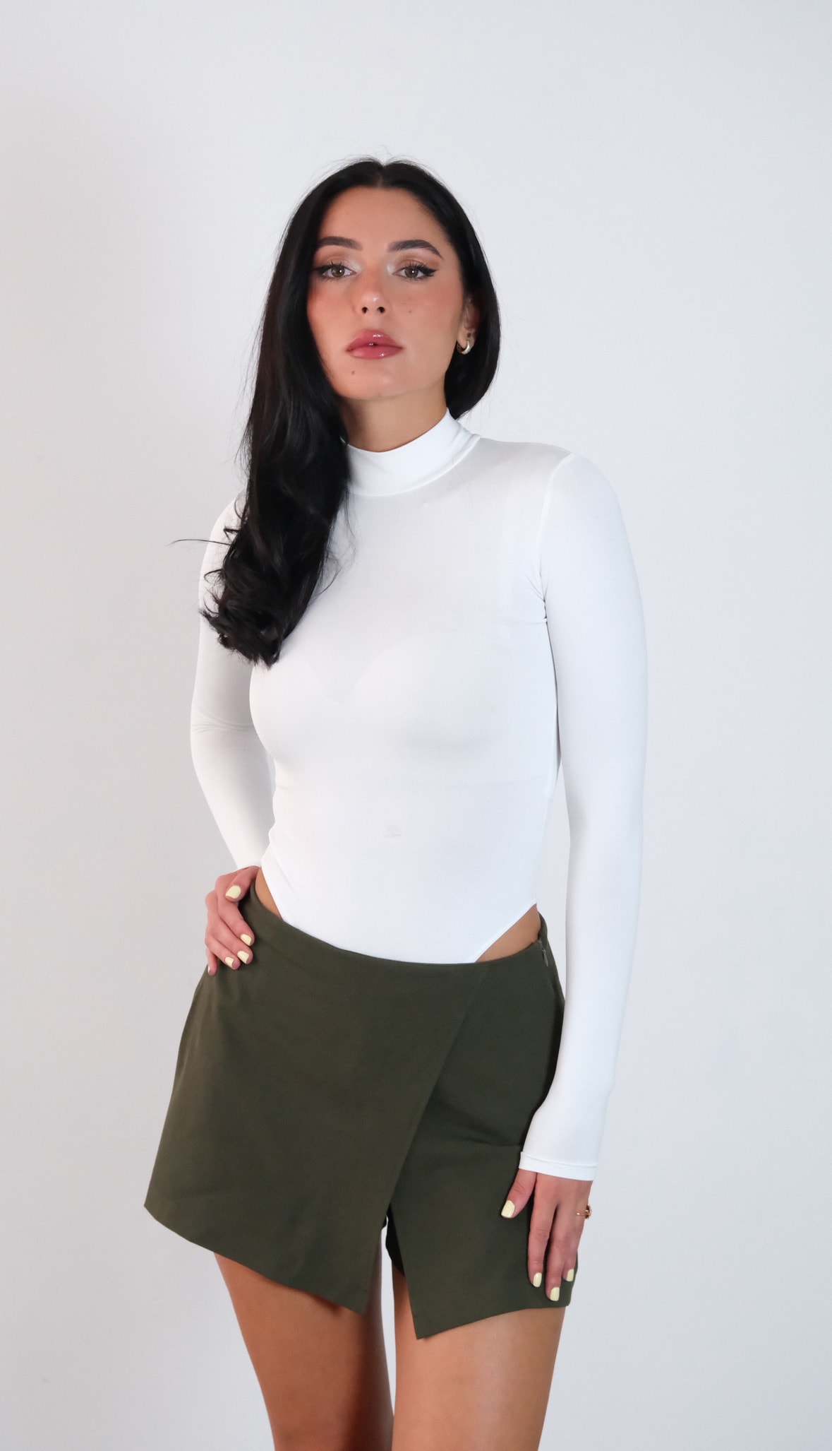LS - Beyaz Boğazlı Body