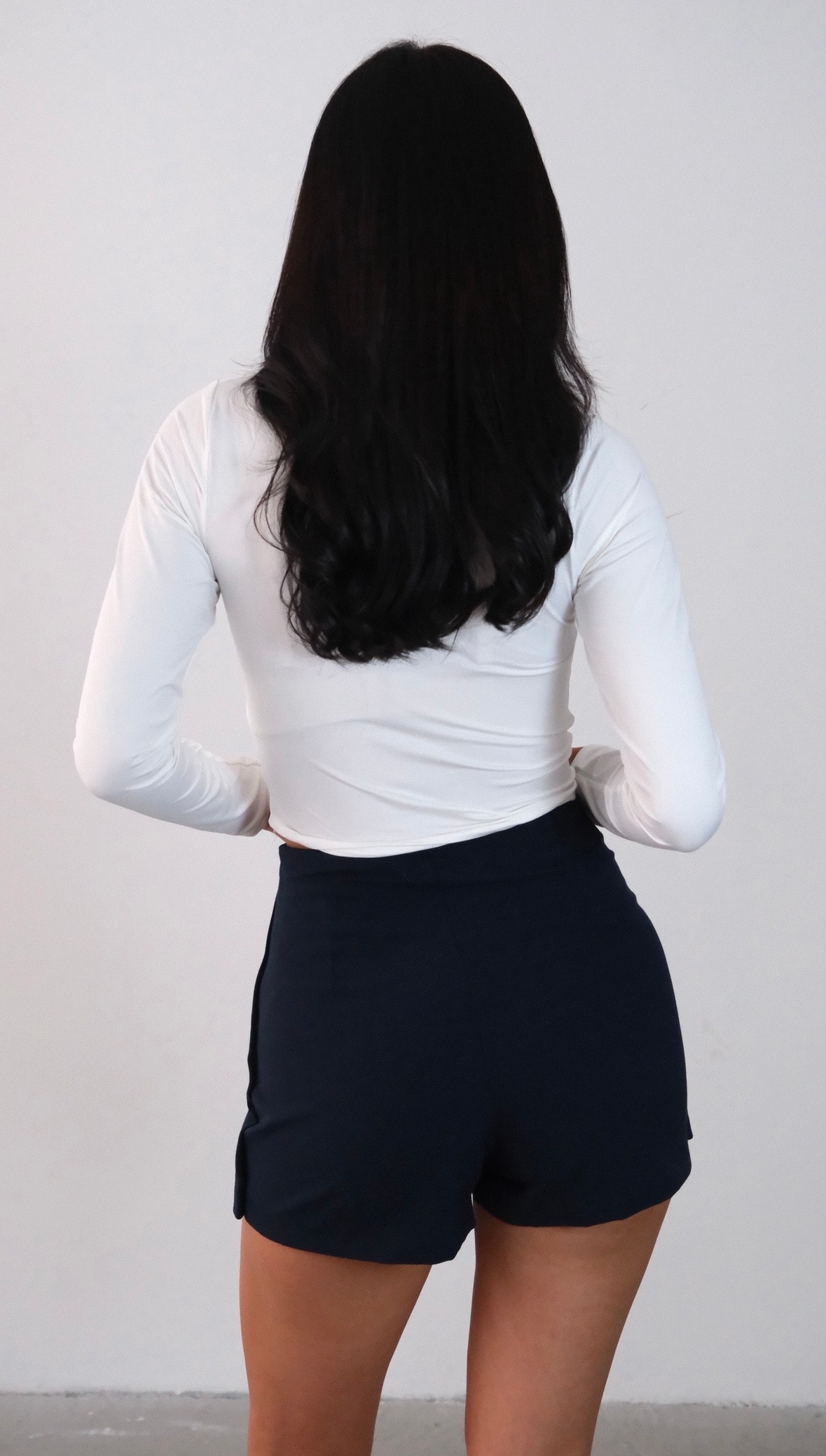 LS - Beyaz Uzun Kollu Basic