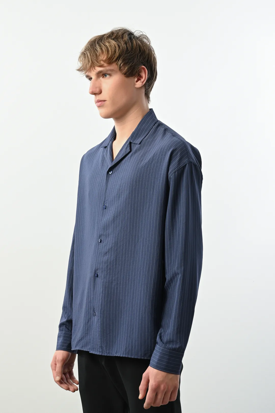 Lacivert Dikey Çizgili Gömlek FW5923