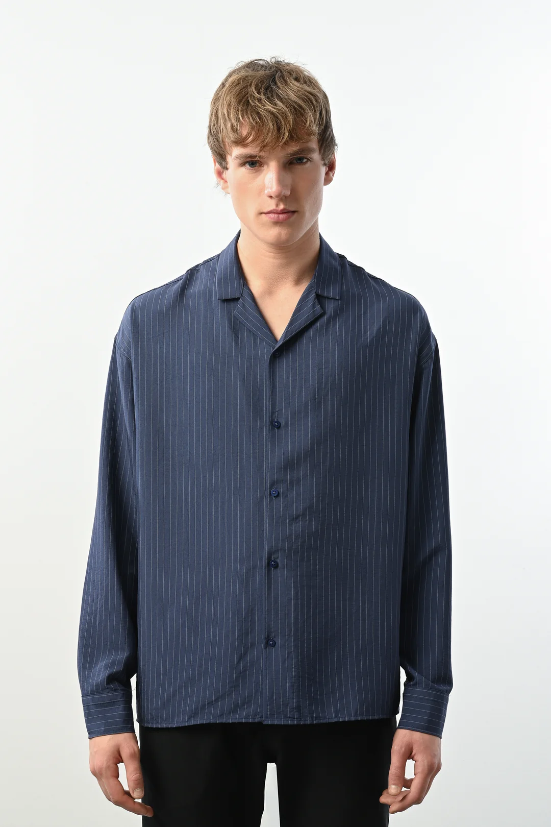Lacivert Dikey Çizgili Gömlek FW5923