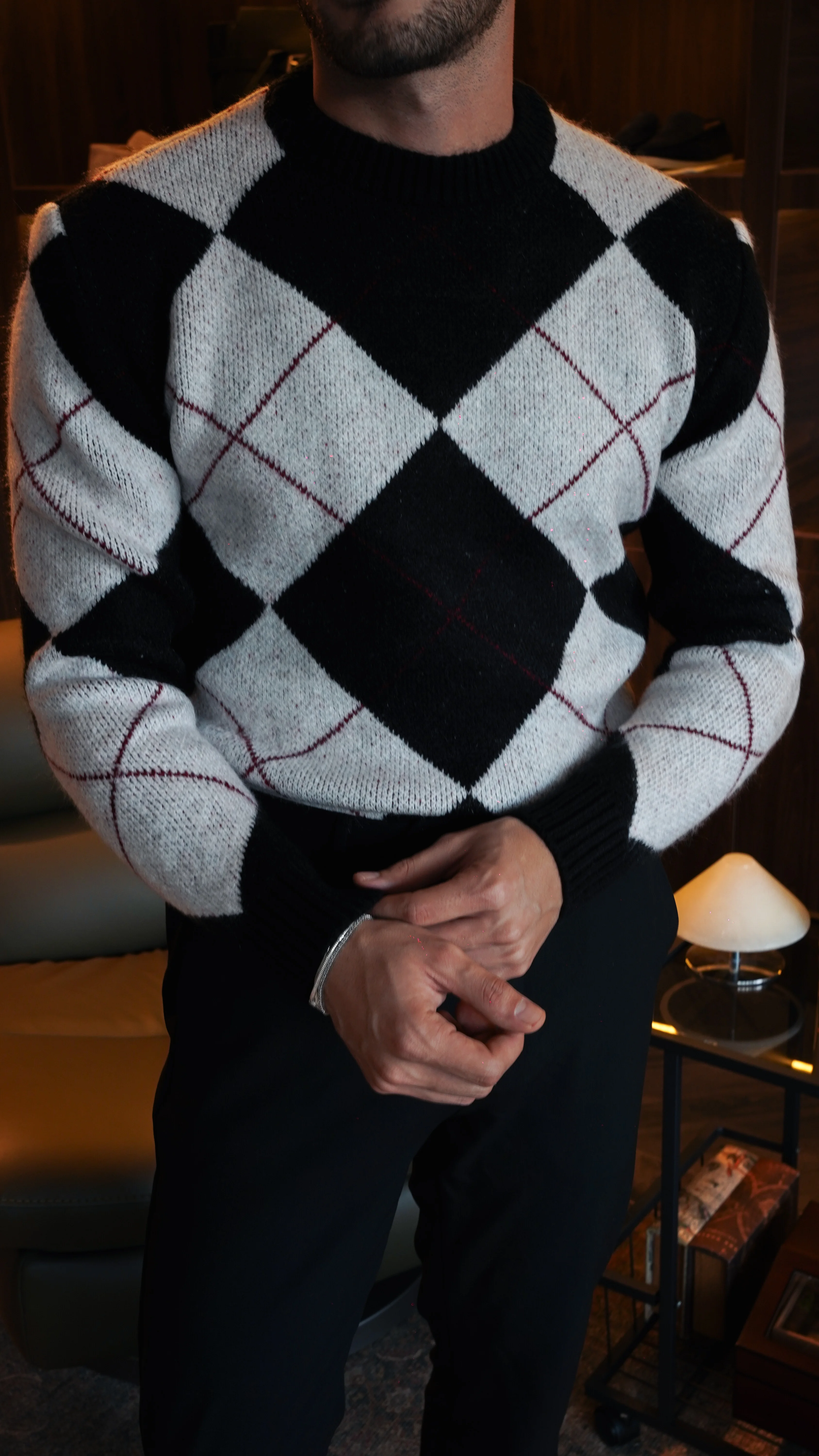 Signature Pattern Siyah Yün Kazak FW5912