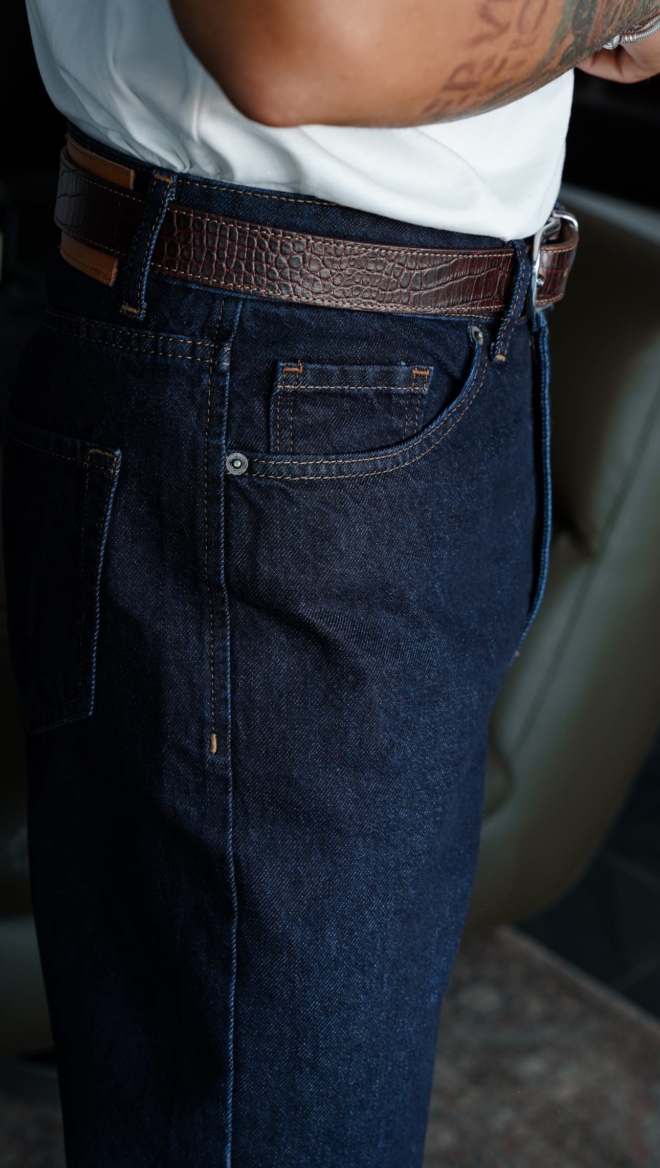 Premium Raw Denim Straight Fit Jean FW5809
