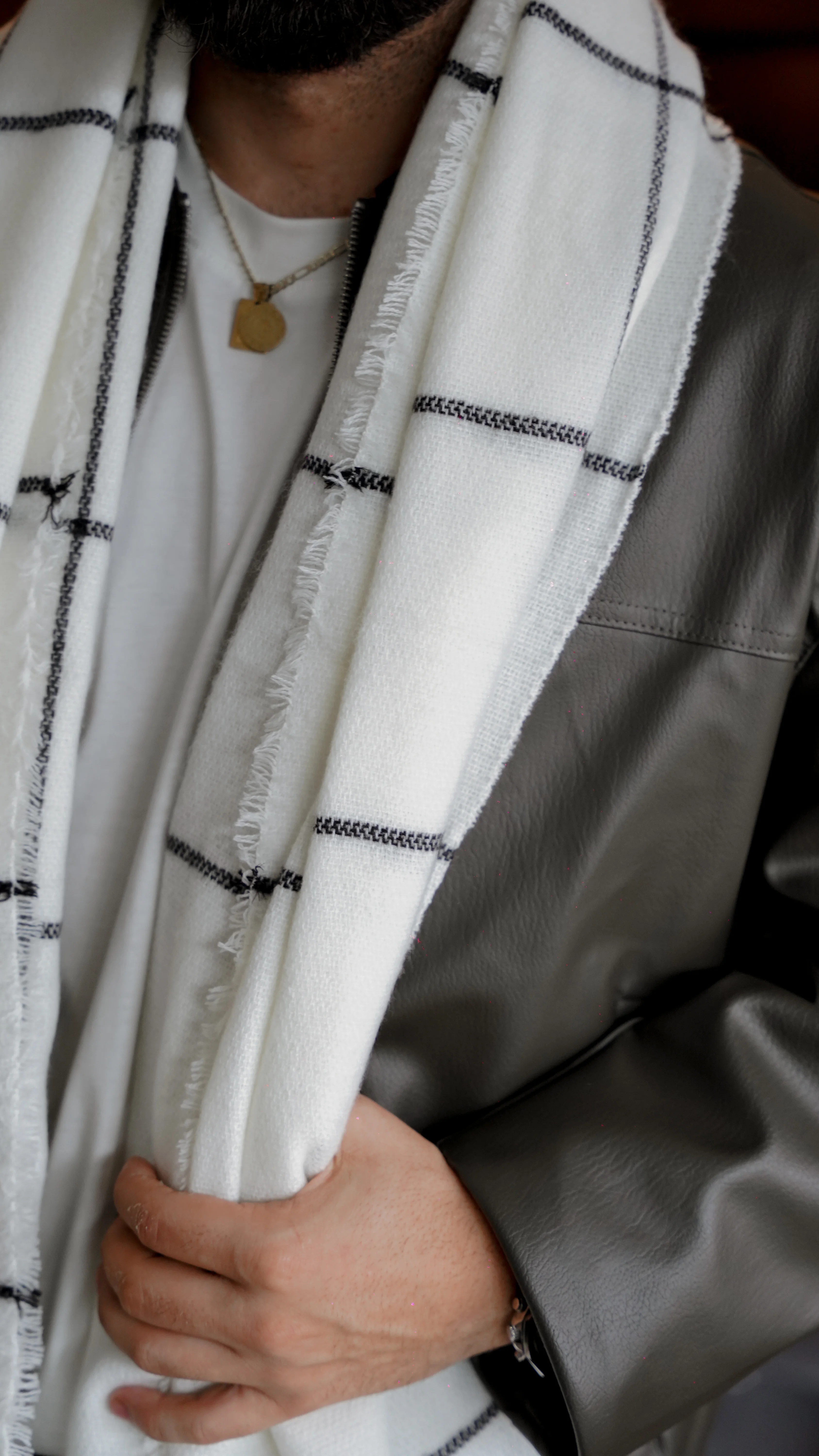 Fırçalı Yün Atkı FW5896