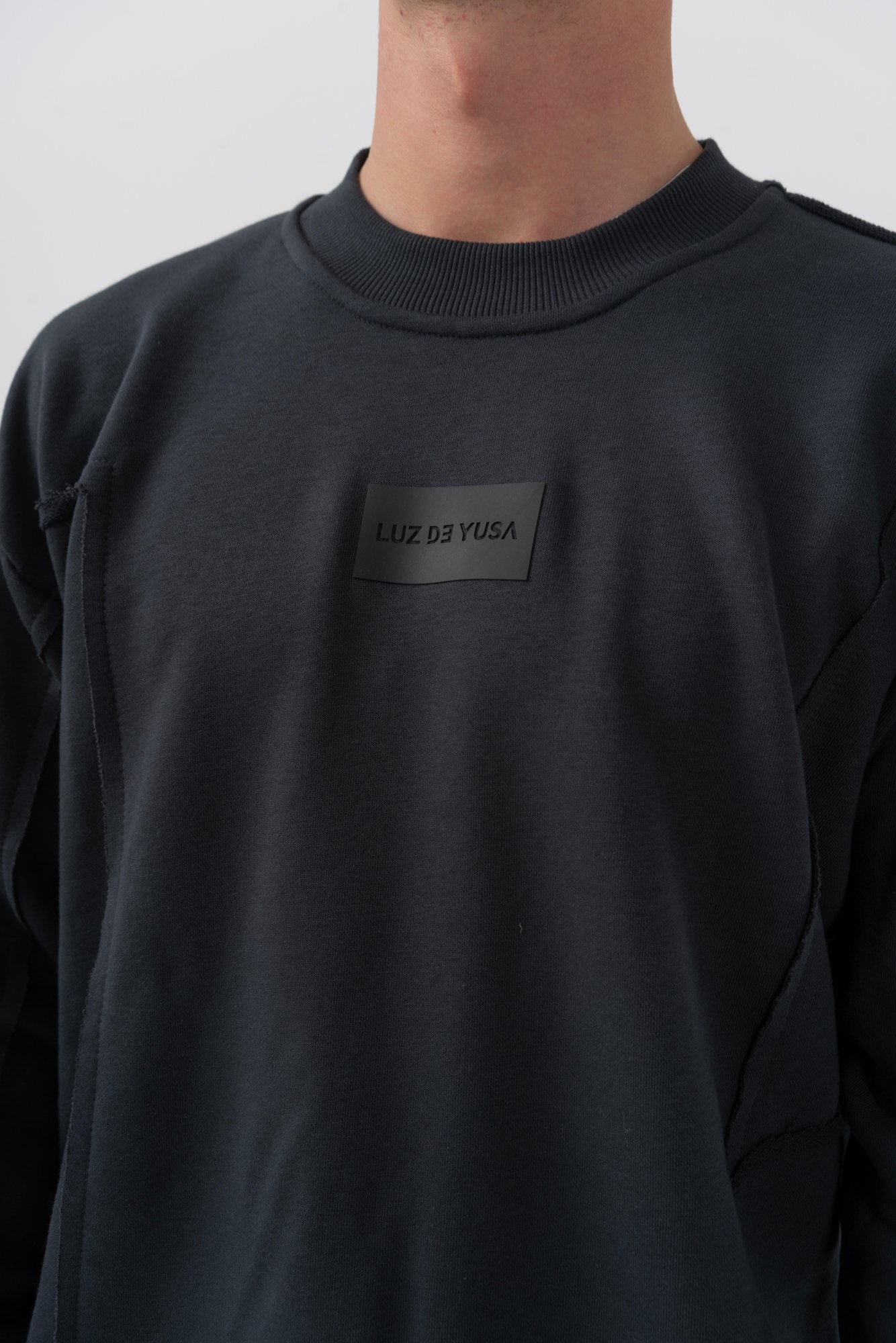 Sweatshirt 001