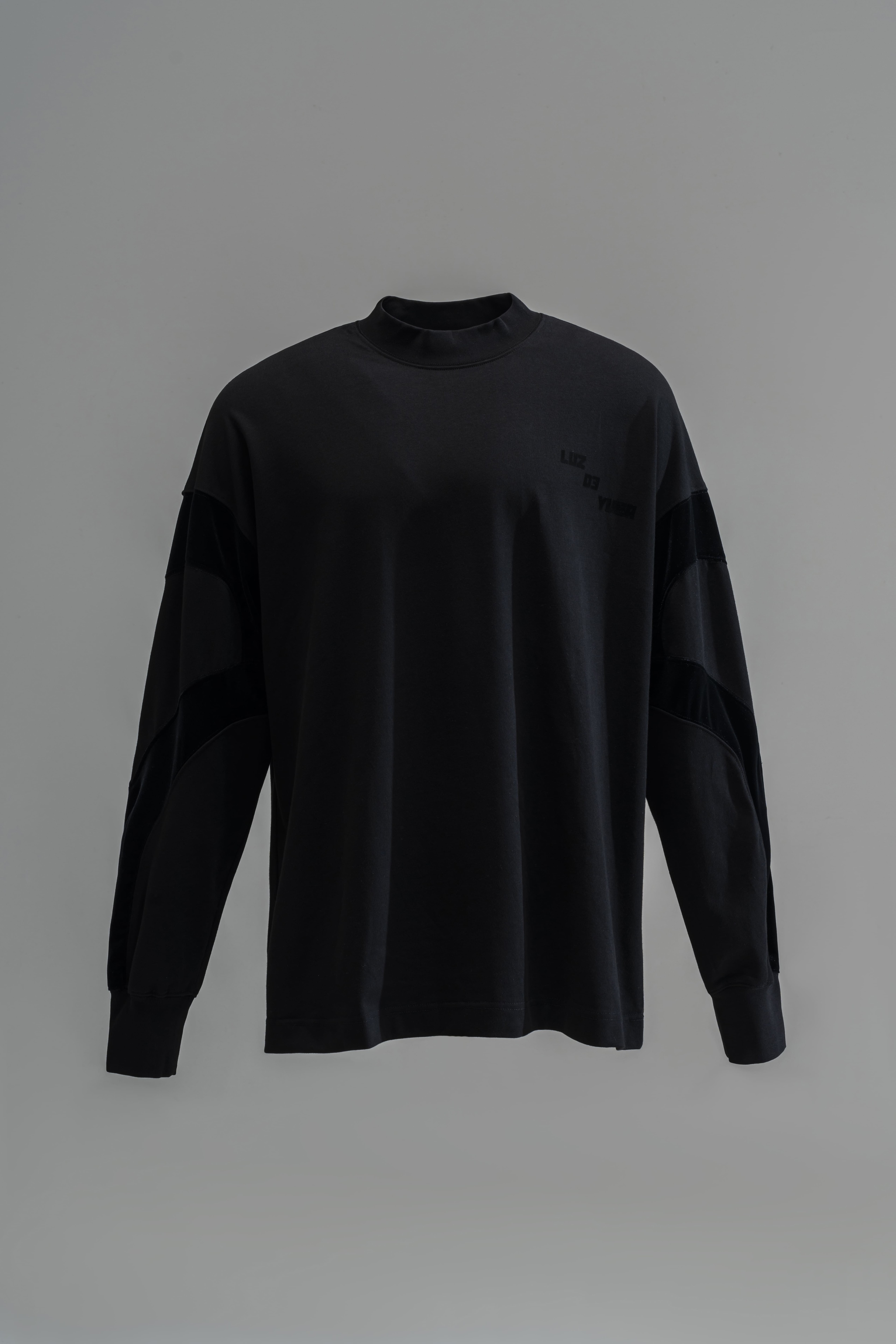 Kadife Garnili Uzun Kollu T-Shirt