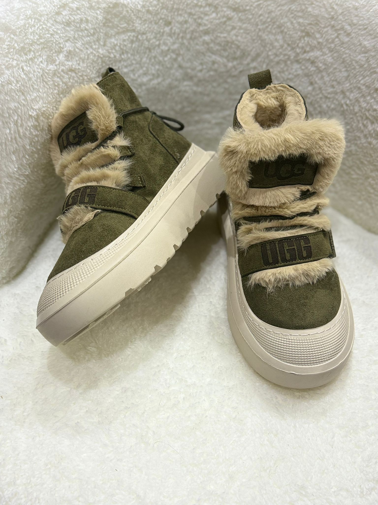 RA8019 Kürklü Haki Bot