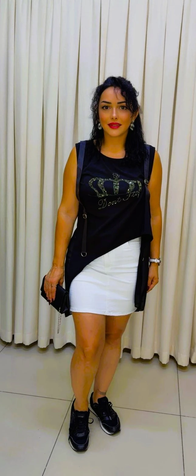 RA1001 Arka Şifon Detaylı Bluz