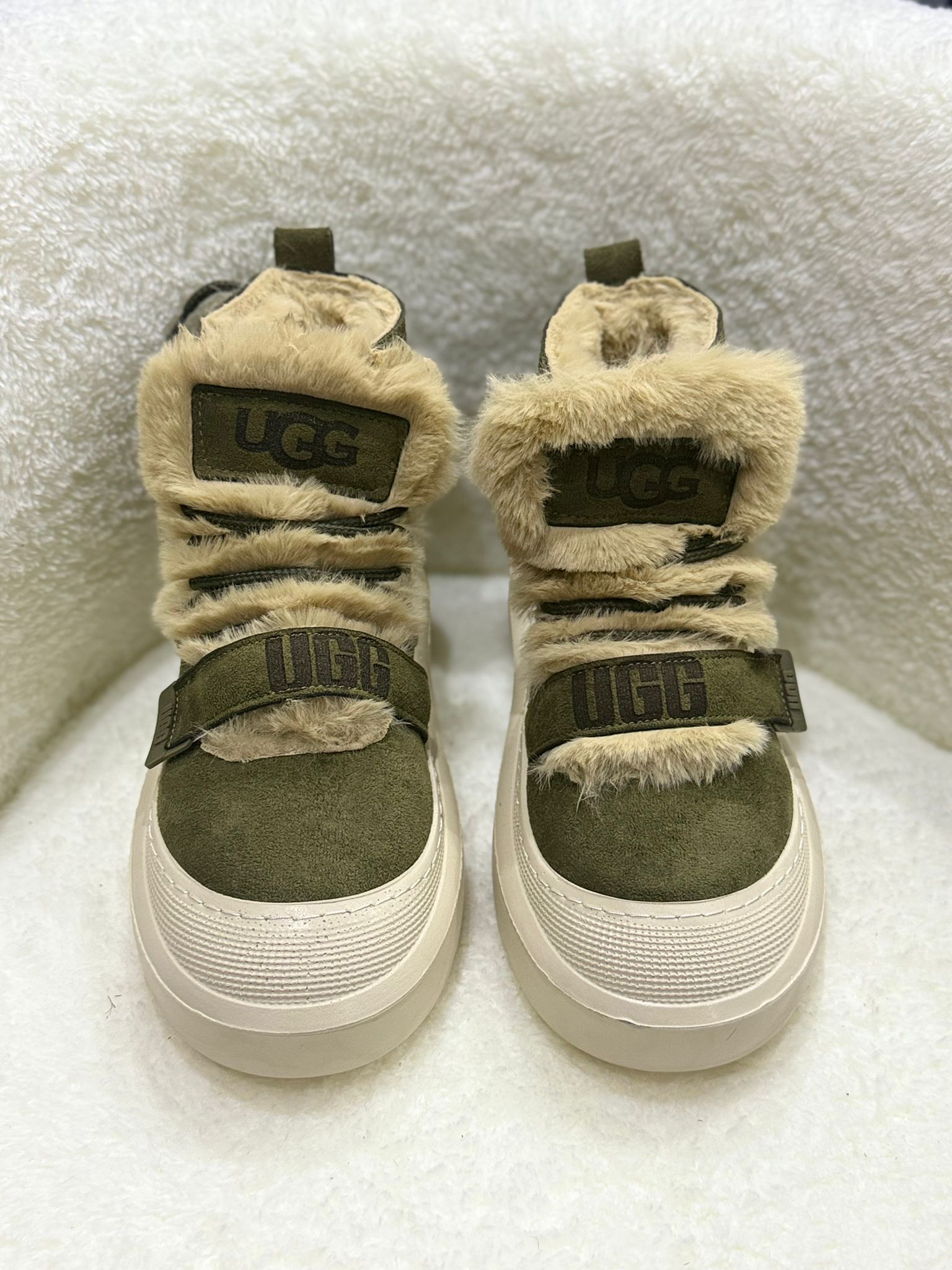 RA8019 Kürklü Haki Bot