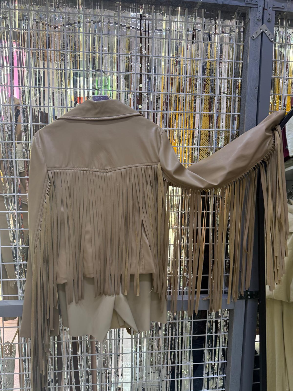 RA3008 Deri Püsküllü Mont