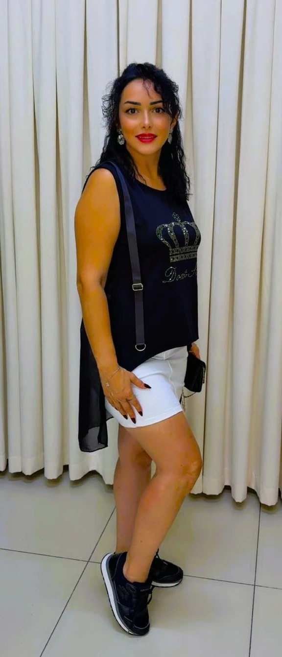 RA1001 Arka Şifon Detaylı Bluz