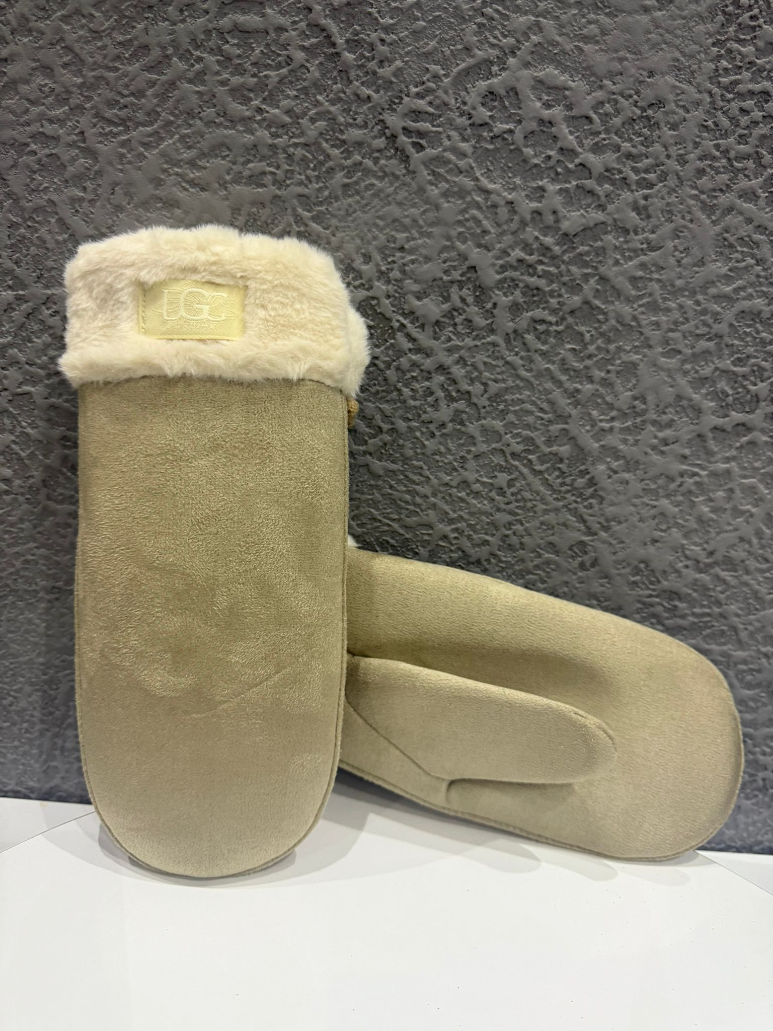 RA8009 Peluş Tek Parmak Eldiven