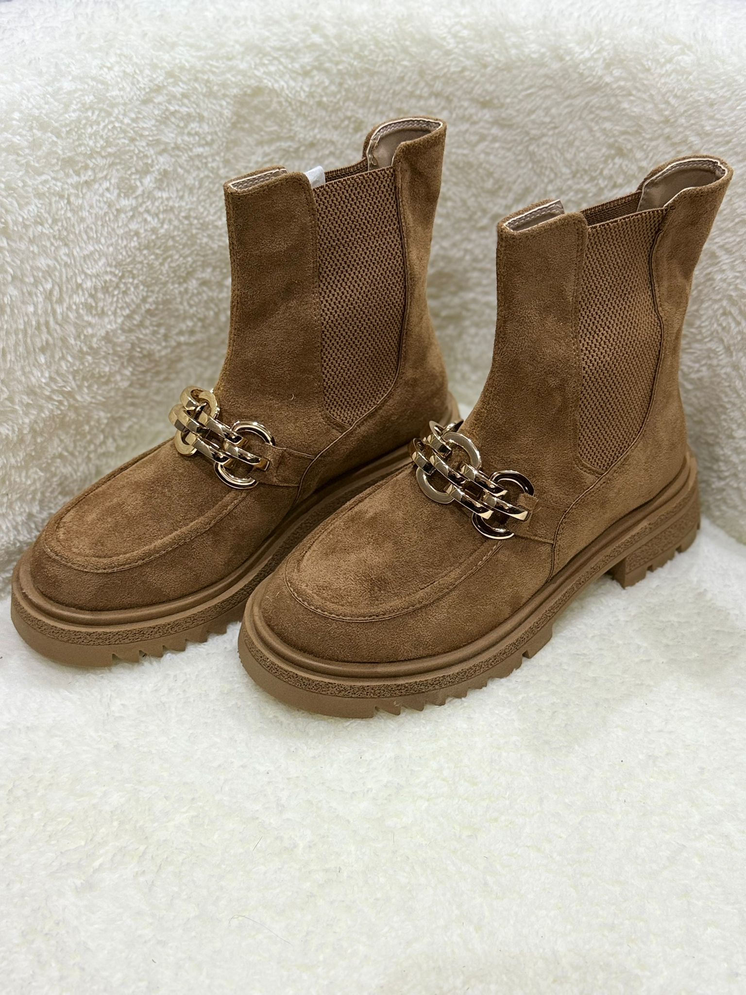 RA8018 Süet Gold Detaylı Bot