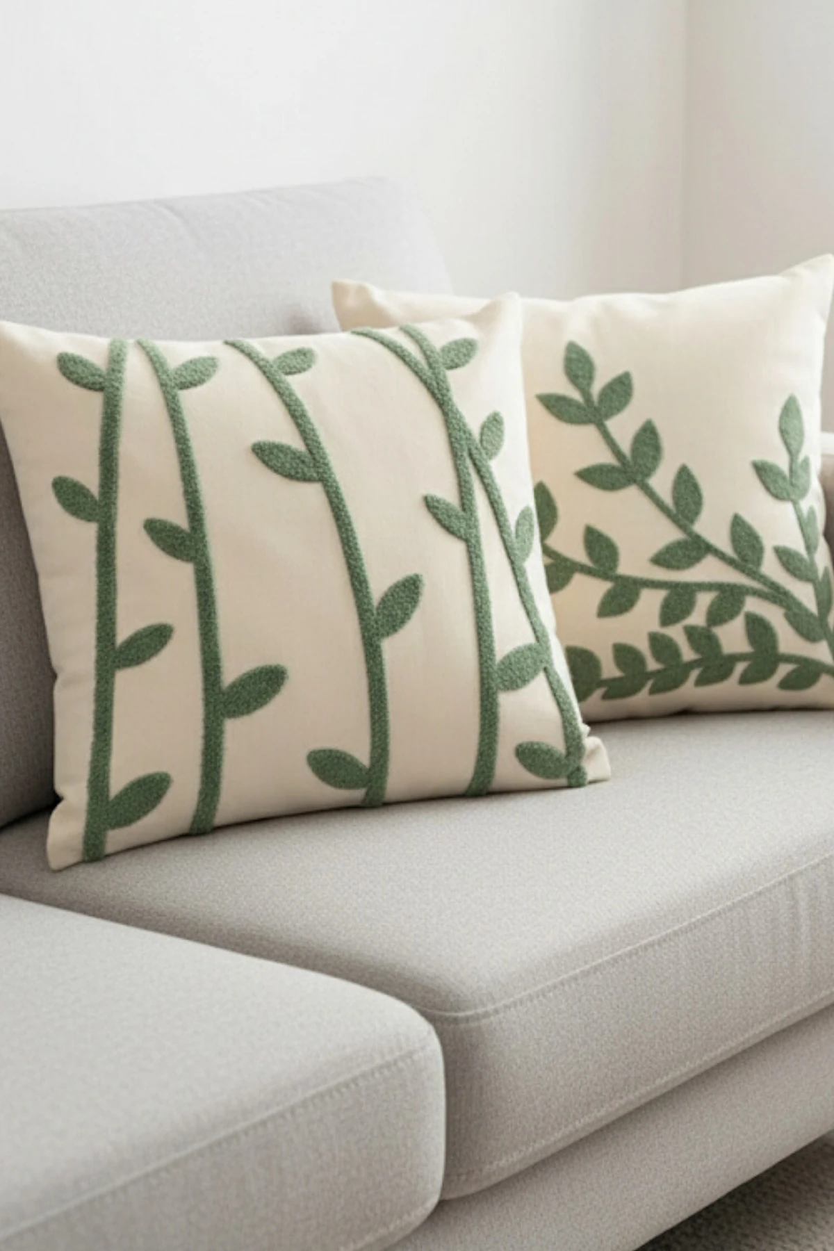 Modern Tasarım Punch İşlemeli Dekoratif 2'li Kırlent Kılıfı - Yaprak Desen