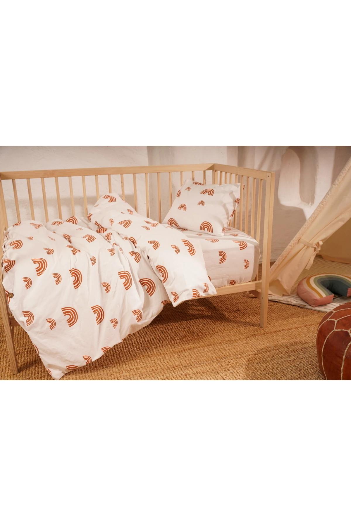 Bebek Nevresim Seti Gökkuşağı Desen