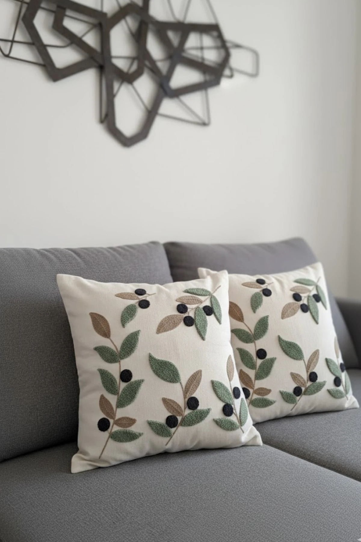 Modern Tasarım Punch İşlemeli Dekoratif 2'li Kırlent Kılıfı - Zeytin Dalı Desen