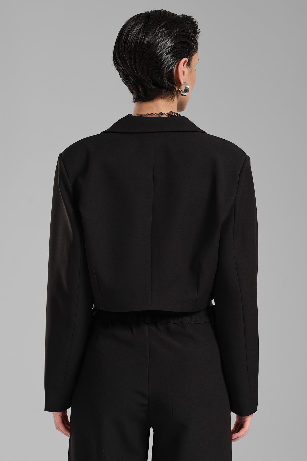 Women's Accessory Detailed Design Crop Blazer Jacket