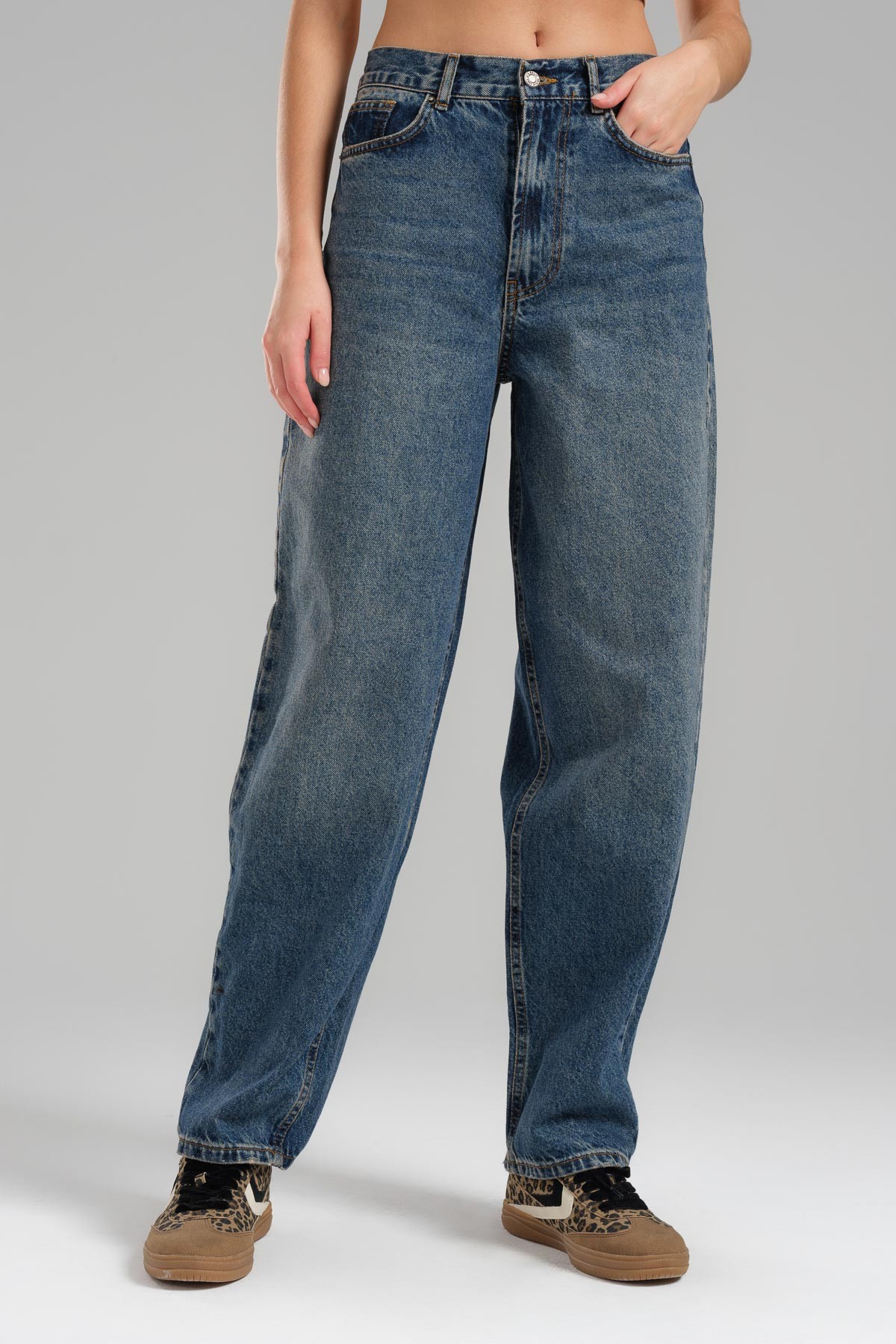 Women's Skater Fit Loose Cut Denim Trousers