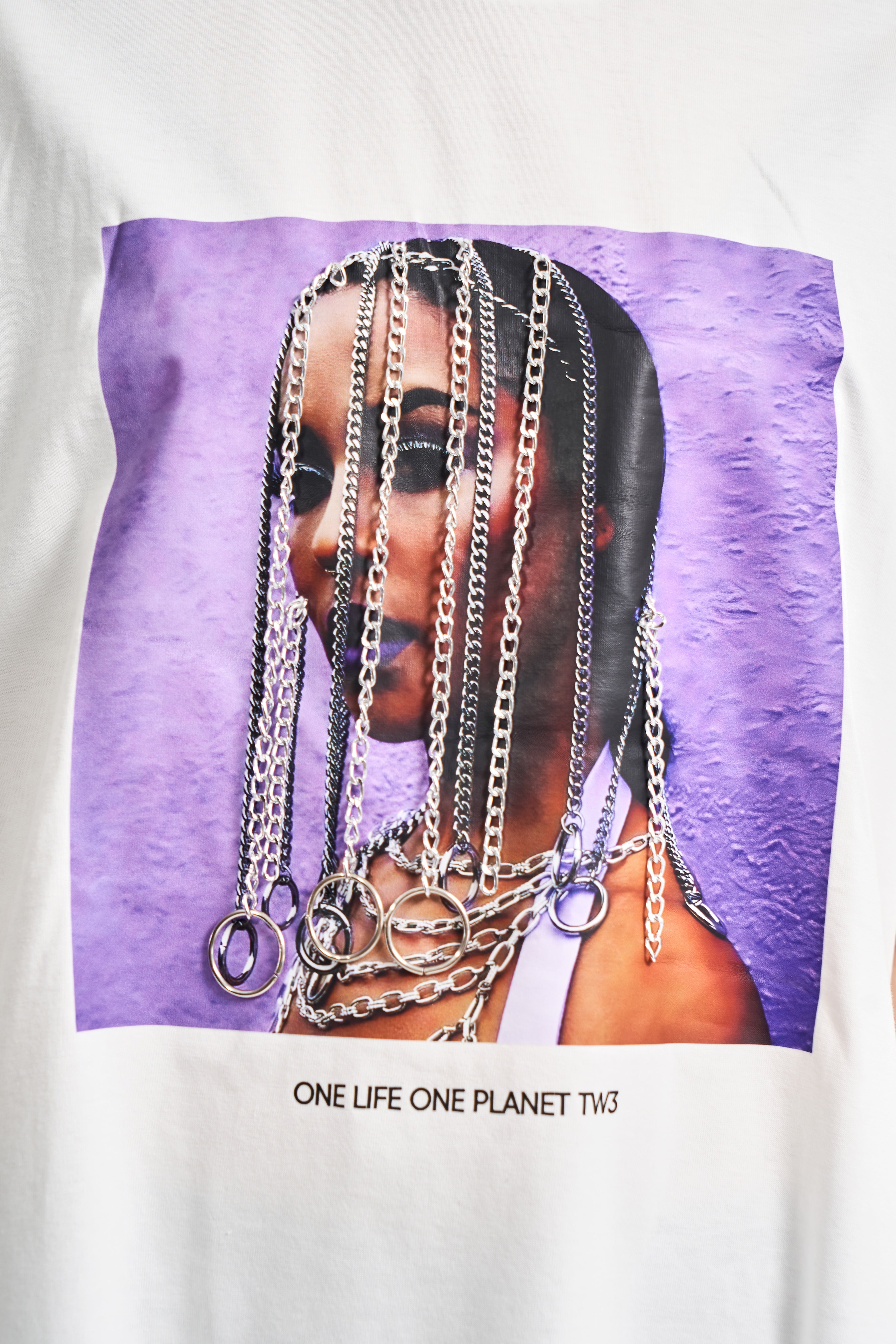TW3 Design Printed Chain T-Shirt