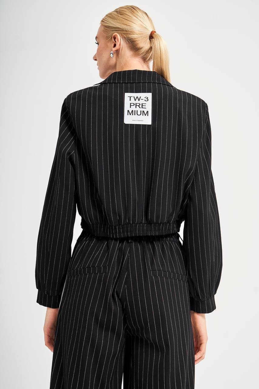 Kadın Bel Kısmı Lastikli Kruvaze Tasarım Blazer Ceket