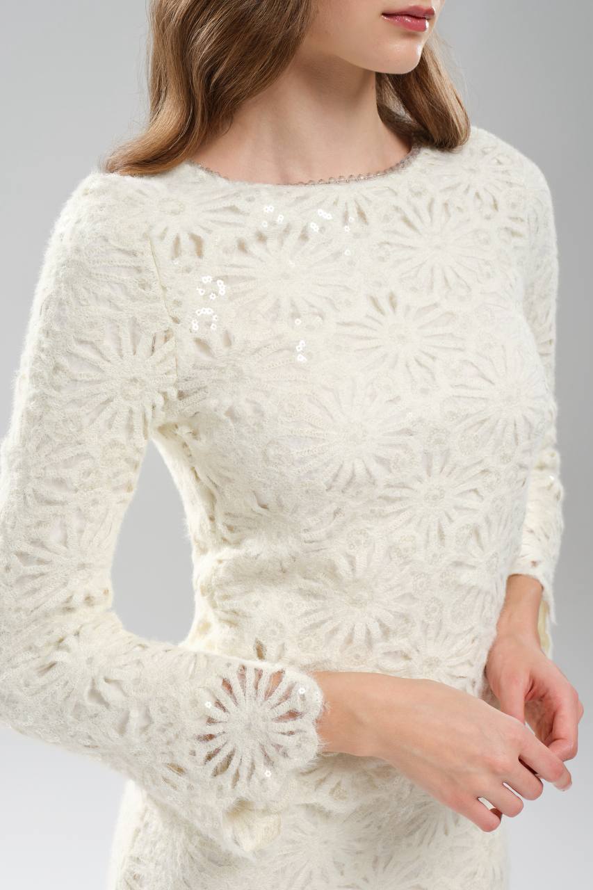 Kadın İki Parça Etek ve Bluz Triko İçi Astarlı Yakası El İşlemeli Tasarım Triko Takım