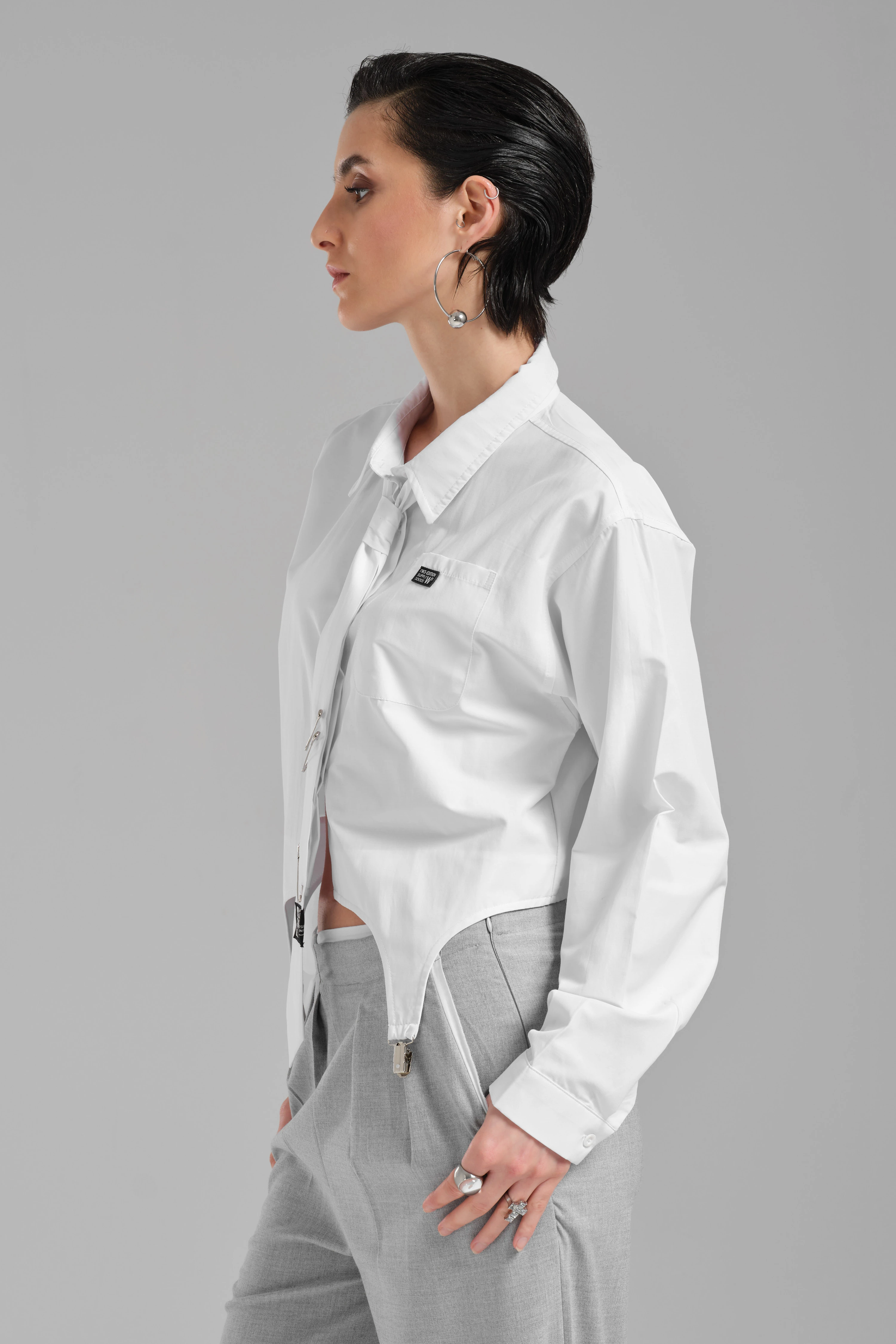 Kadın Kravat Detaylı Özel Tasarım Gömlek