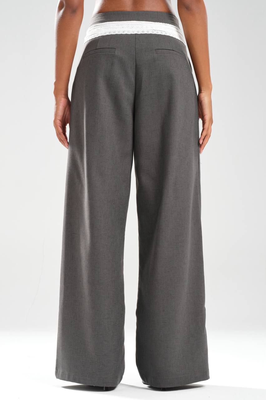 Kadın Dantel ve Pile Detaylı Tasarım Pantolon